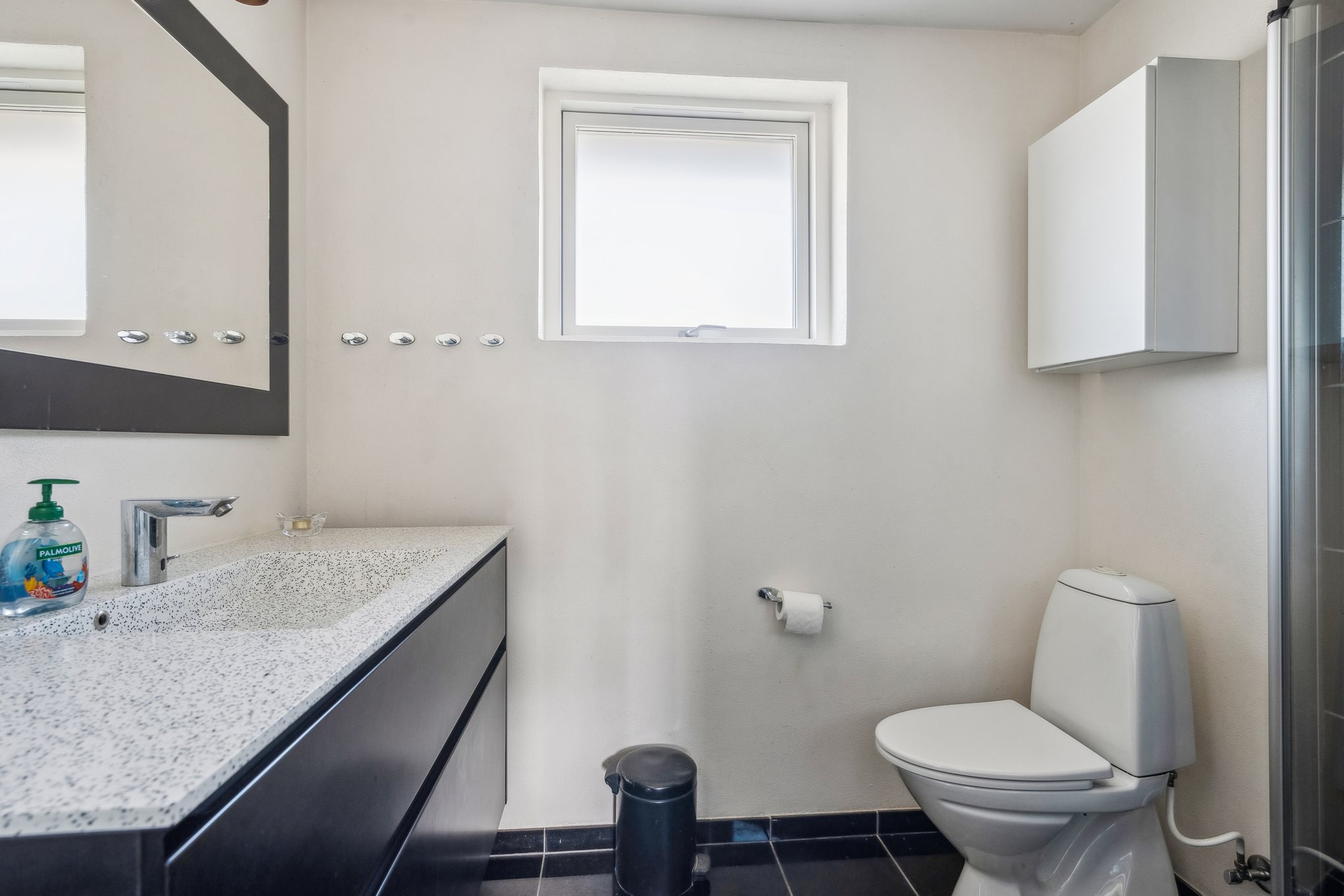 Fremhævet badeværelse billede i fuldskærmstilstand. Billede af Vendsysselvej 14, 8940 Randers SV