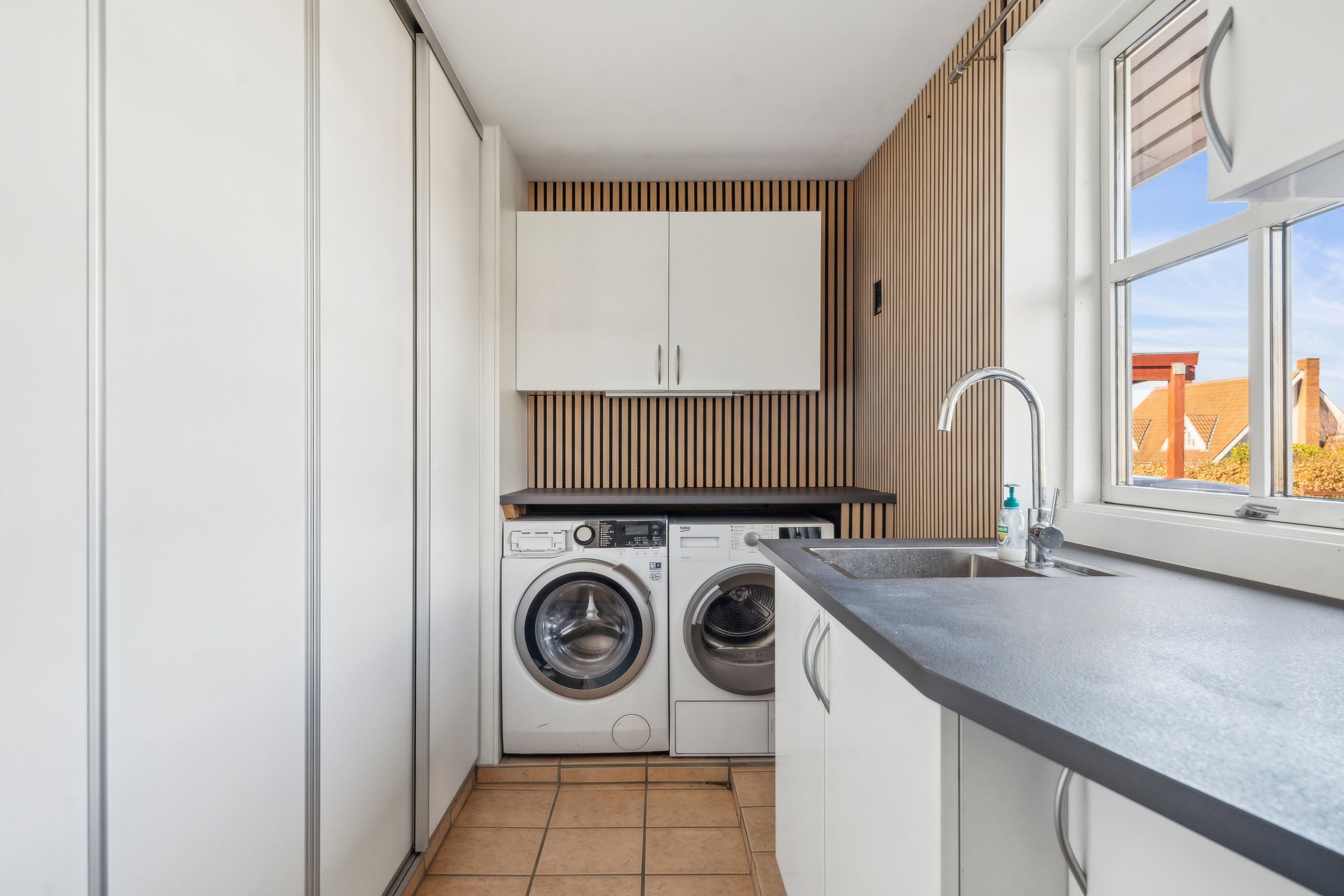 Fremhævet køkken billede i fuldskærmstilstand. Billede af Vendsysselvej 14, 8940 Randers SV