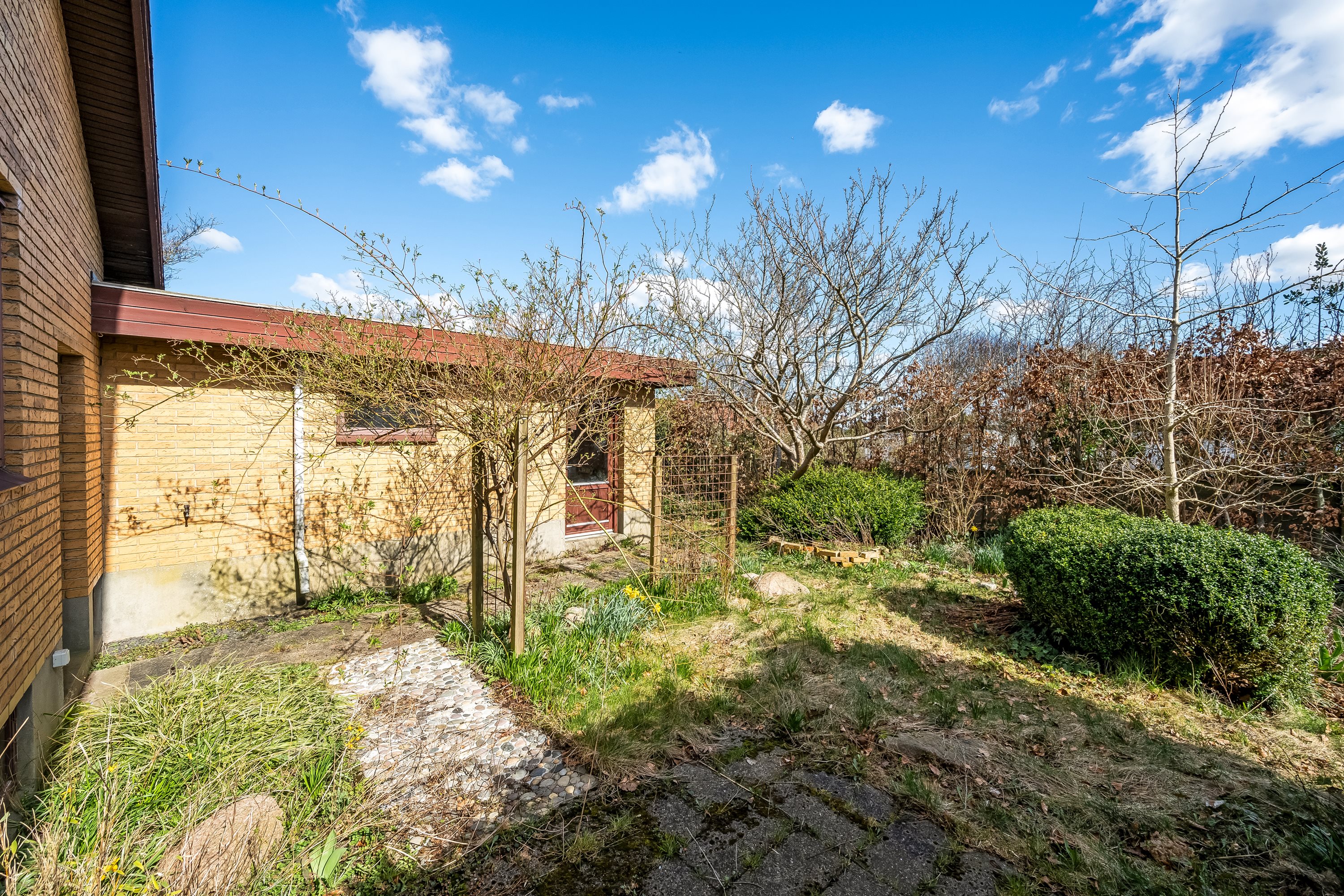 Fremhævet facade billede i fuldskærmstilstand. Billede af Tingagervej 9, Hanning, 6900 Skjern