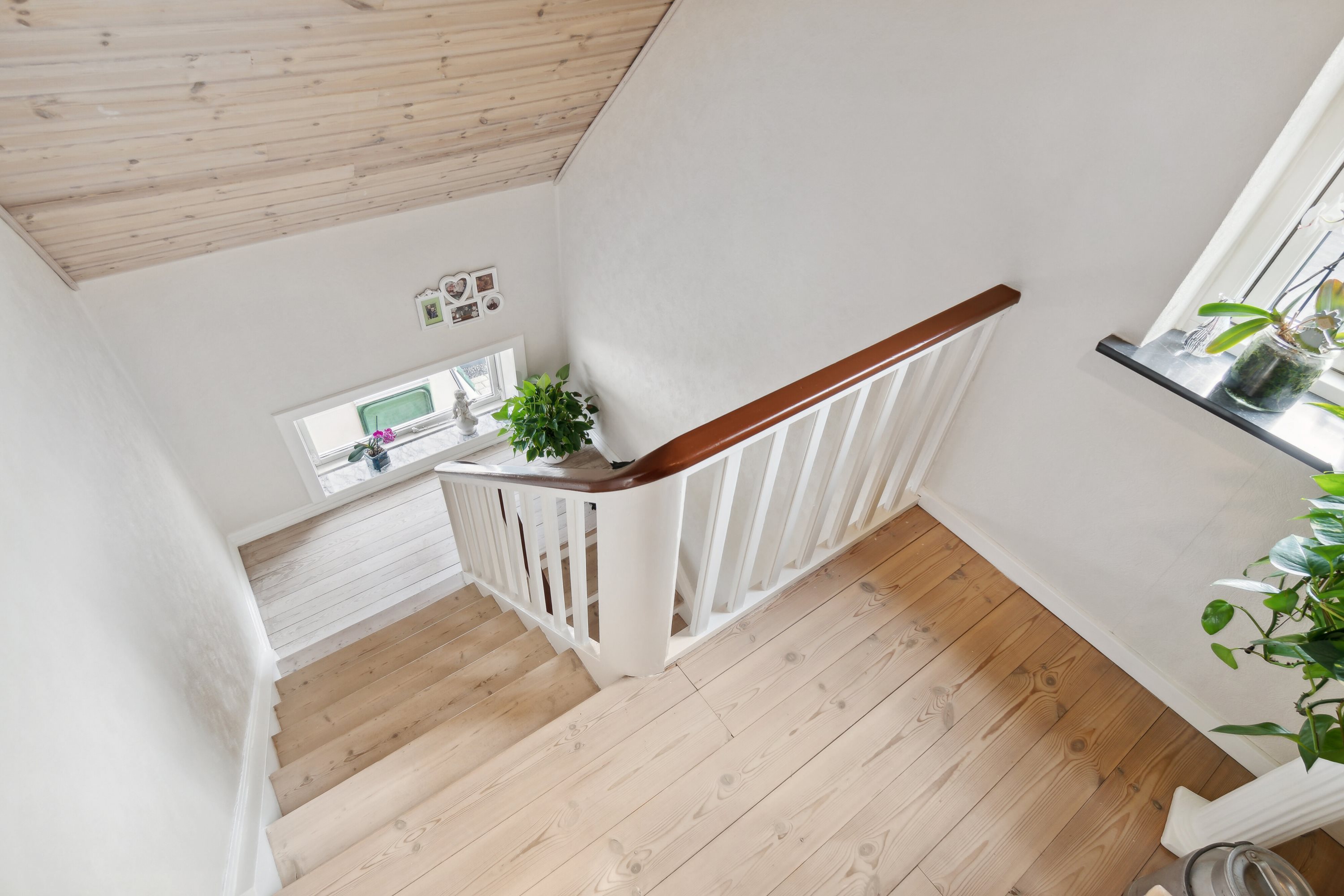 Fremhævet trappeopgang billede i fuldskærmstilstand. Billede af Jens Baks Vej 6, 9640 Farsø