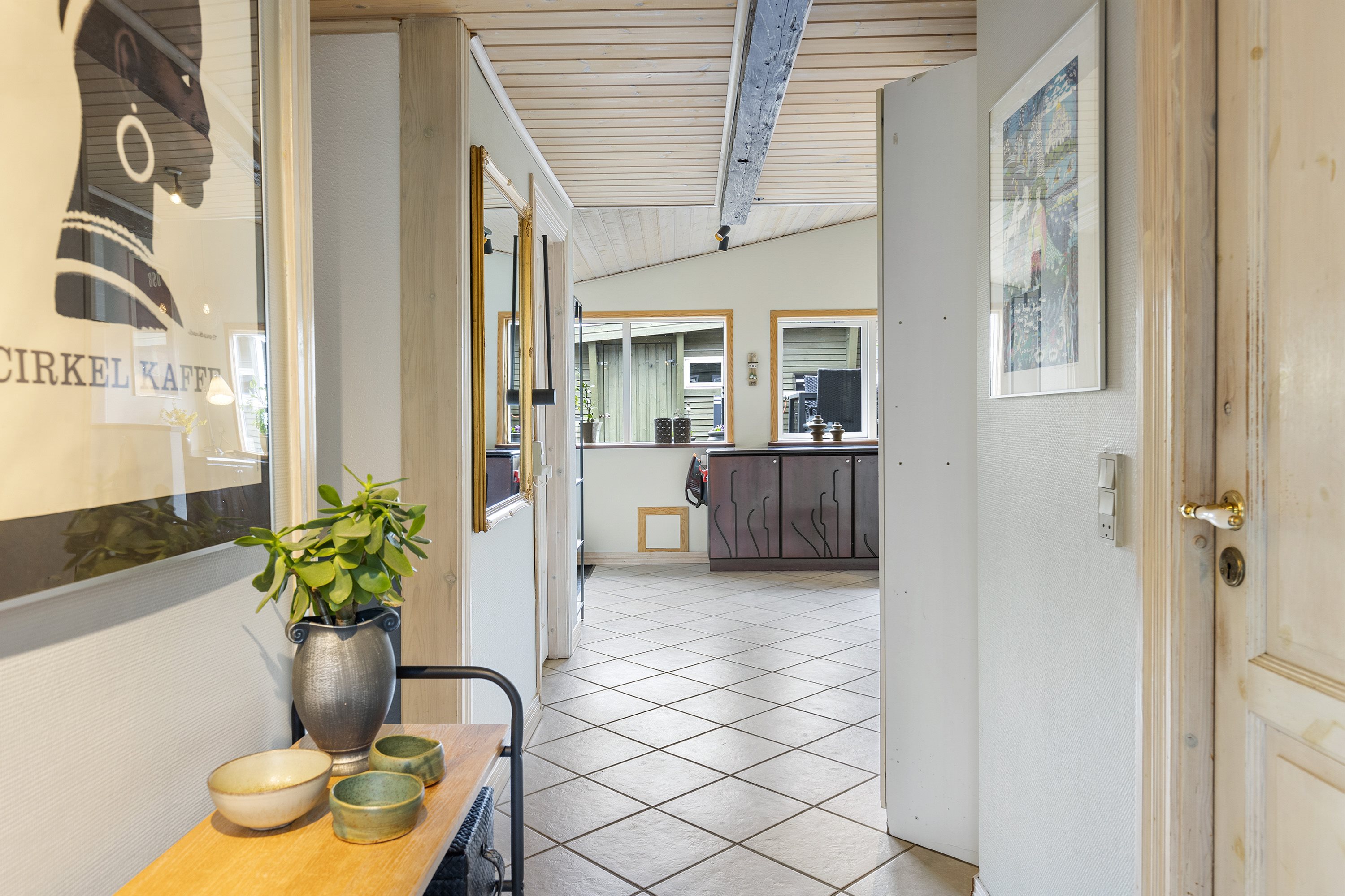 Fremhævet indendørs billede i fuldskærmstilstand. Billede af F.S.Brønsteds Vej 12, 9760 Vrå