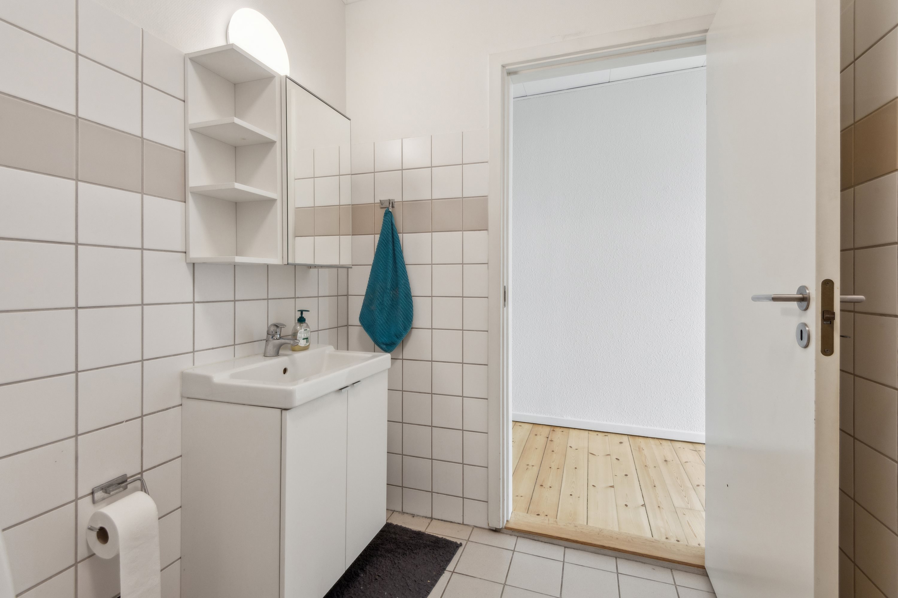 Fremhævet badeværelse billede i fuldskærmstilstand. Billede af Vesterå 9, 4. tv., 9000 Aalborg