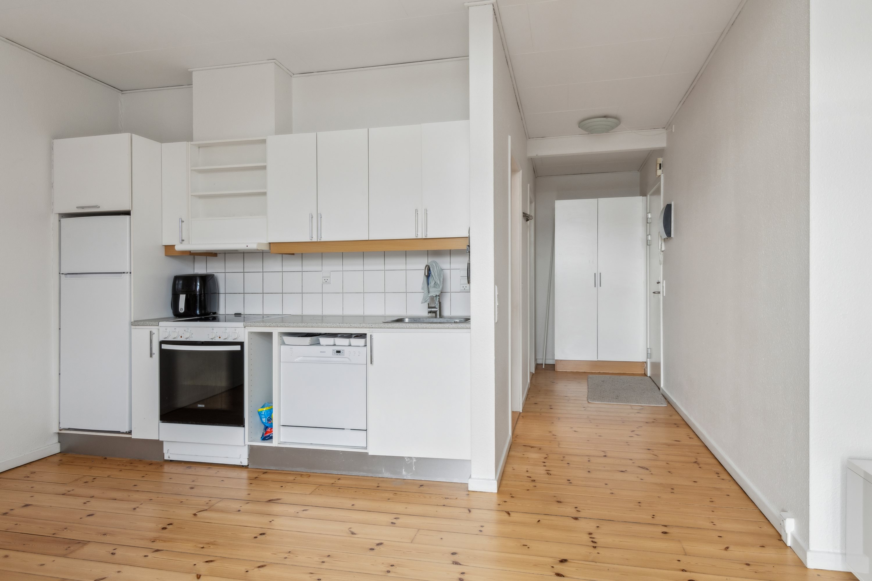 Fremhævet køkken billede i fuldskærmstilstand. Billede af Vesterå 9, 4. tv., 9000 Aalborg