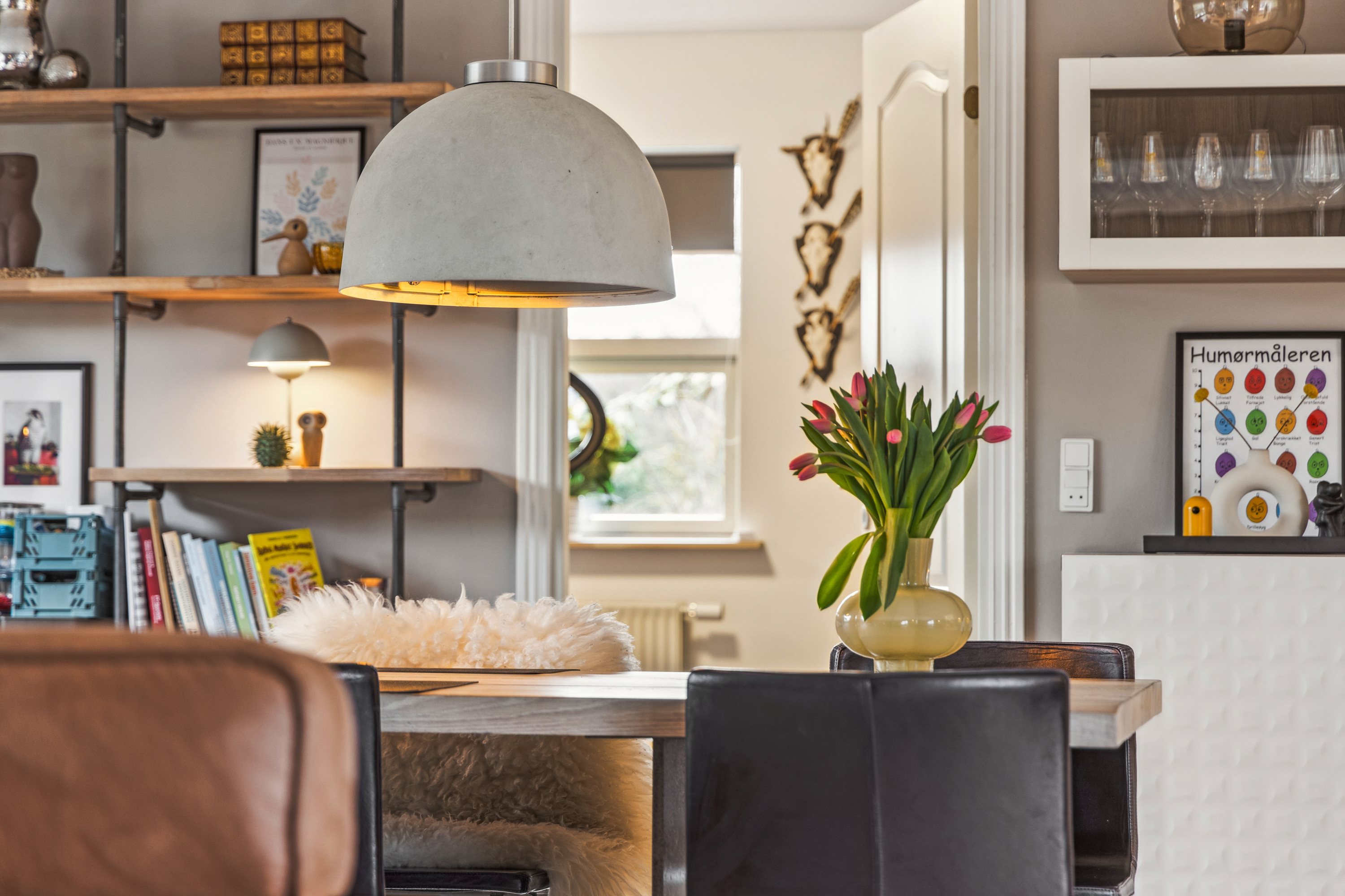 Fremhævet stue billede i fuldskærmstilstand. Billede af Bollen 14, 9362 Gandrup