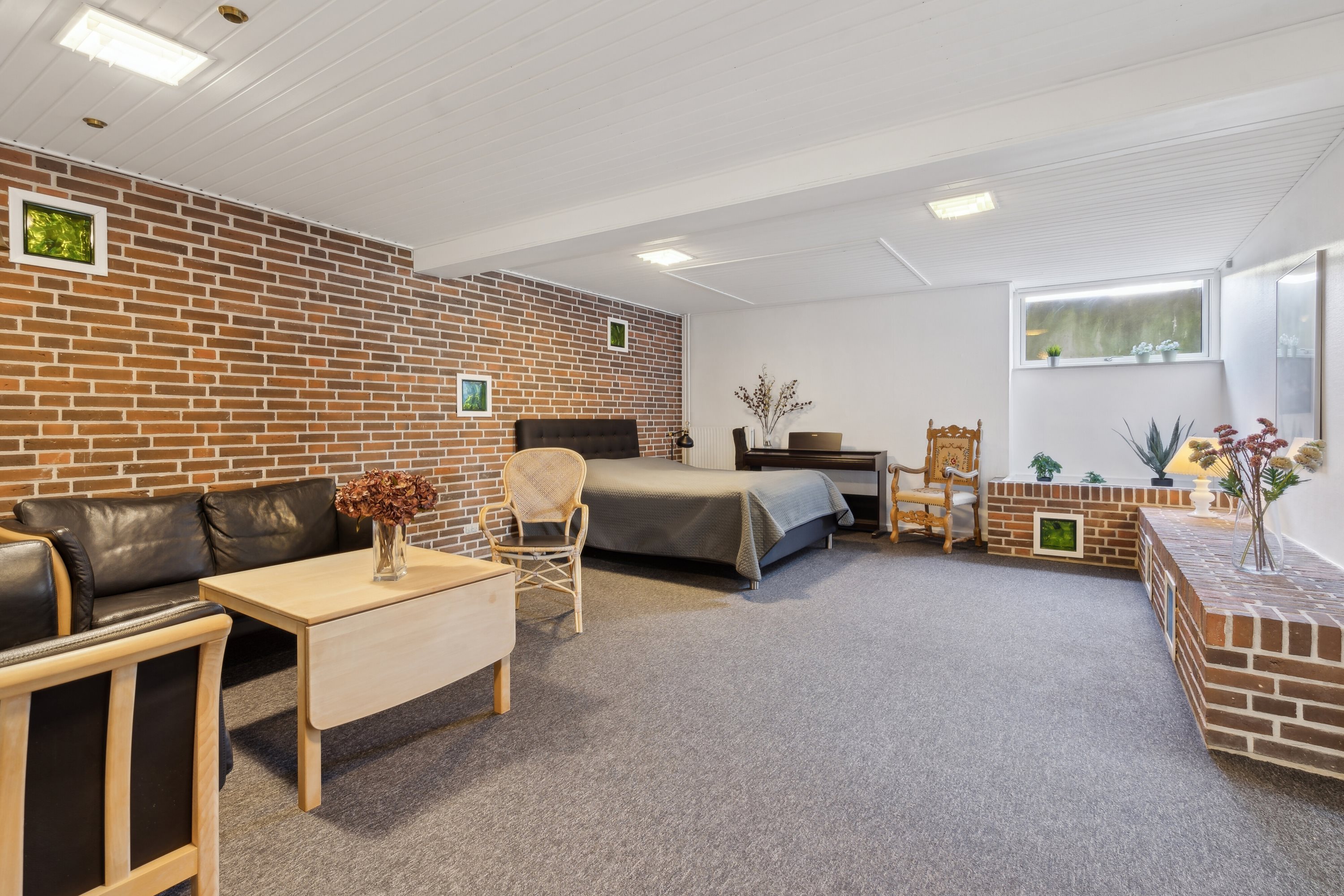 Fremhævet stue billede i fuldskærmstilstand. Billede af Trappehavevej 6, Tved, 5700 Svendborg