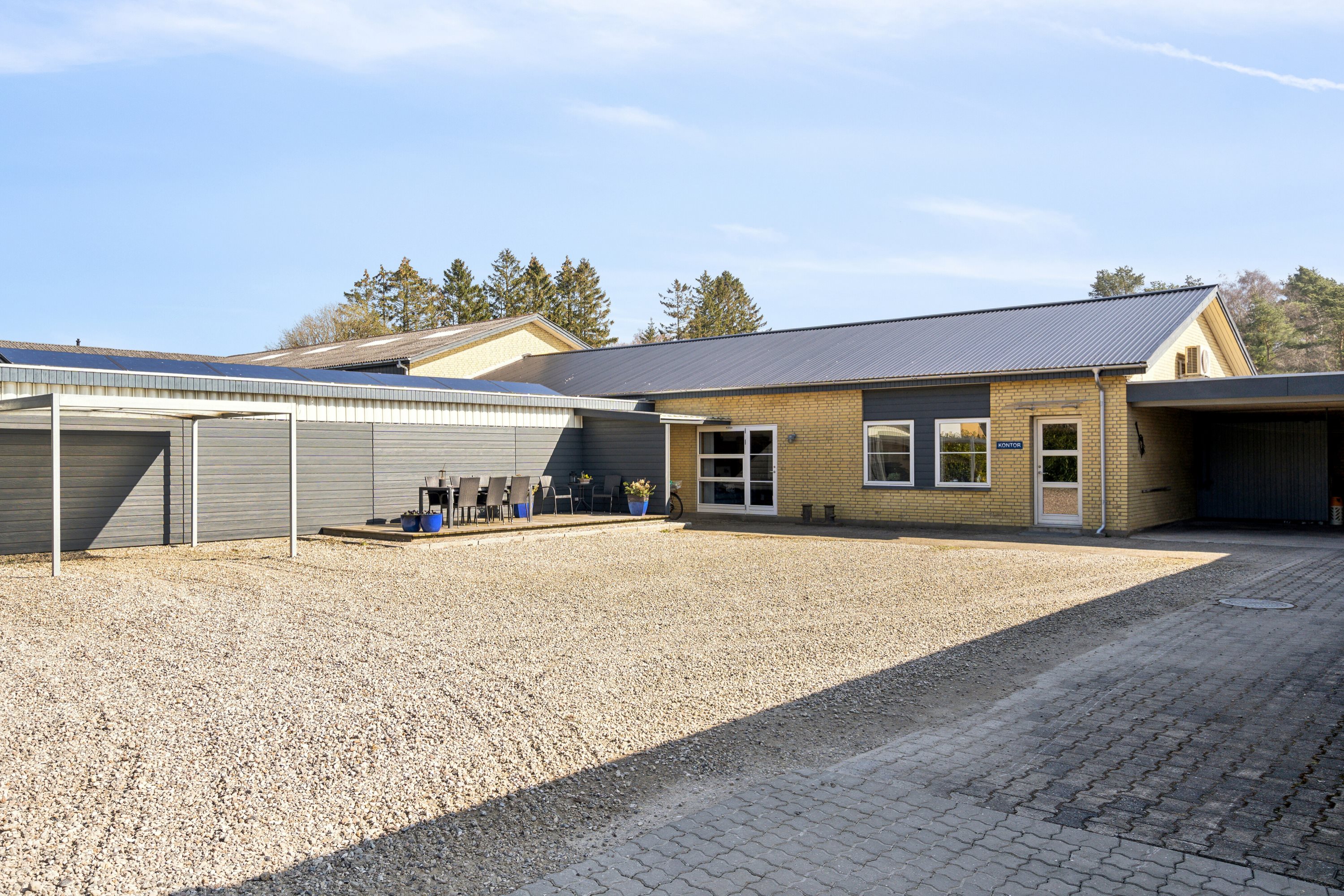 Fremhævet set fra vejen billede i fuldskærmstilstand. Billede af Trappehavevej 6, Tved, 5700 Svendborg