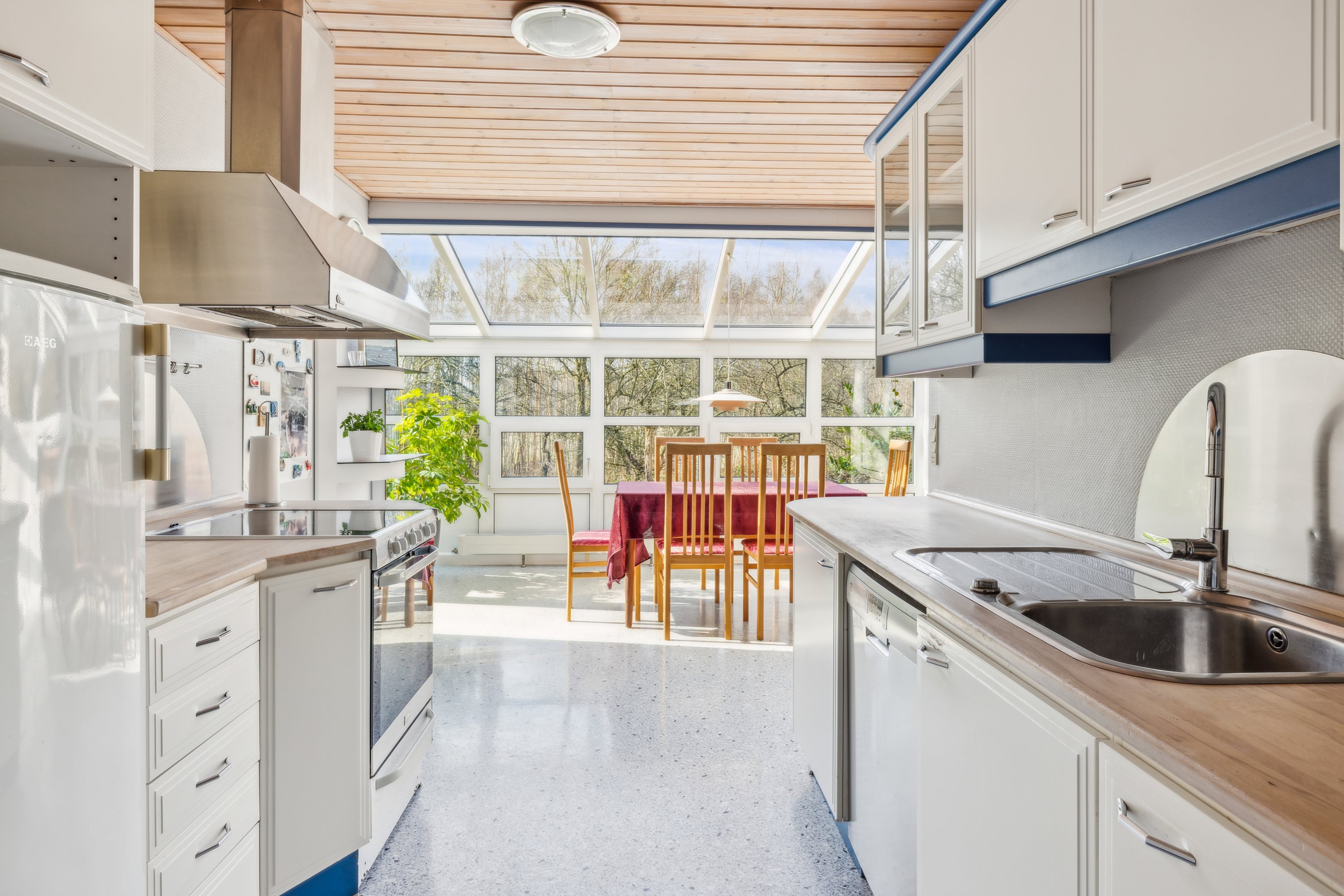 Fremhævet køkken billede i fuldskærmstilstand. Billede af Kærvejen 6, Fjellerup Strand, 8585 Glesborg