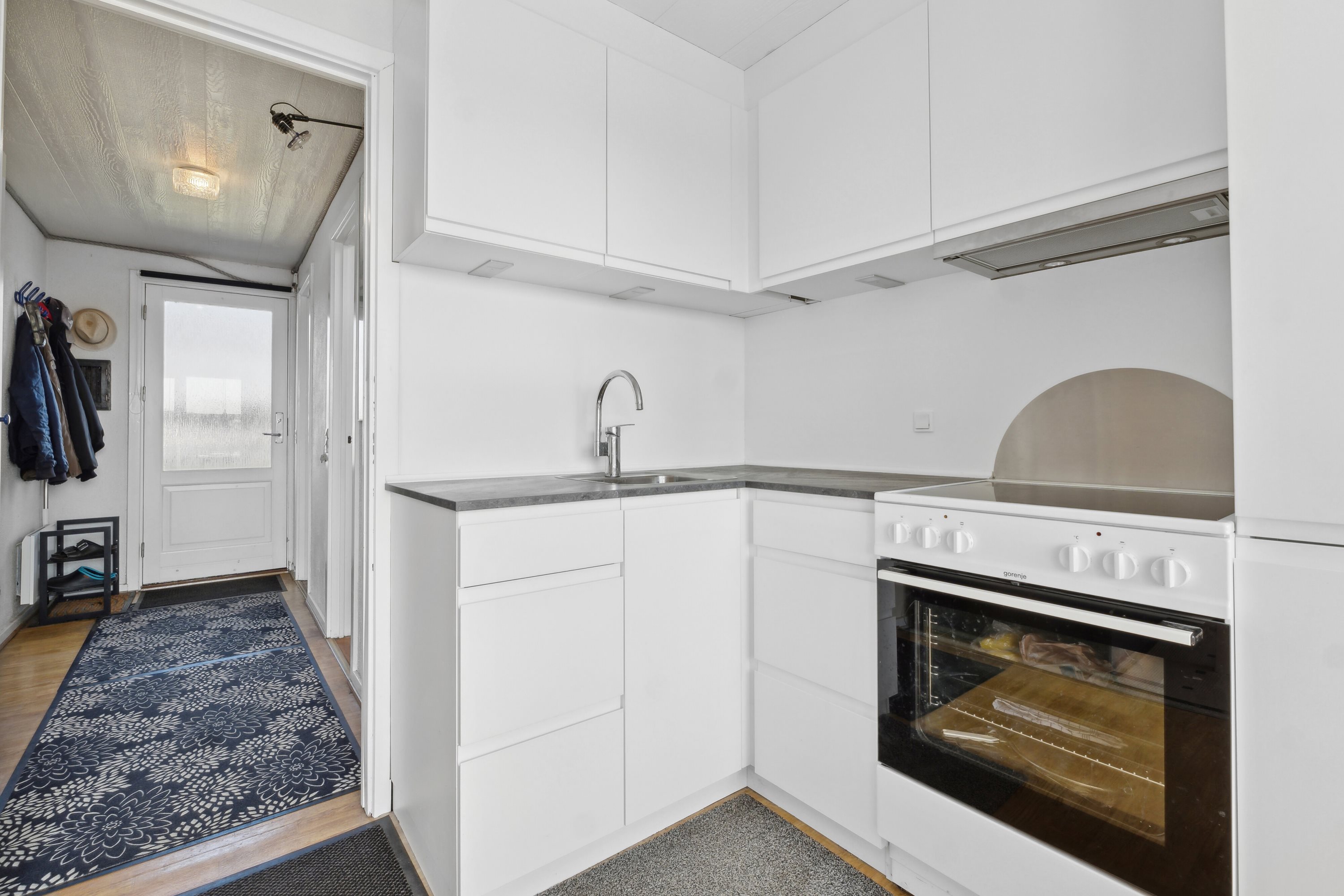 Fremhævet køkken billede i fuldskærmstilstand. Billede af Dageløkke Marina 6C, Dageløkke, 5953 Tranekær