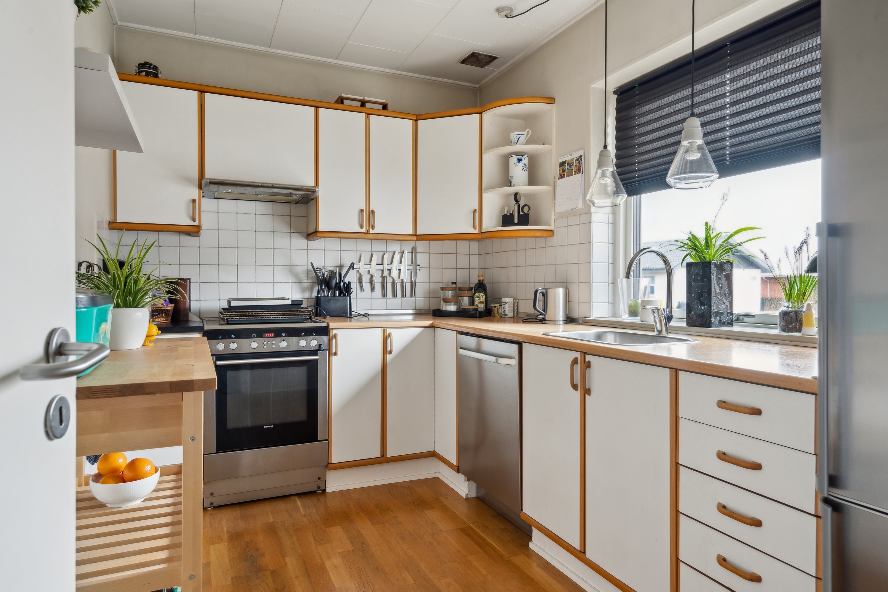 Miniaturebillede 1: køkken. Billede af Mågevej 17, 9850 Hirtshals