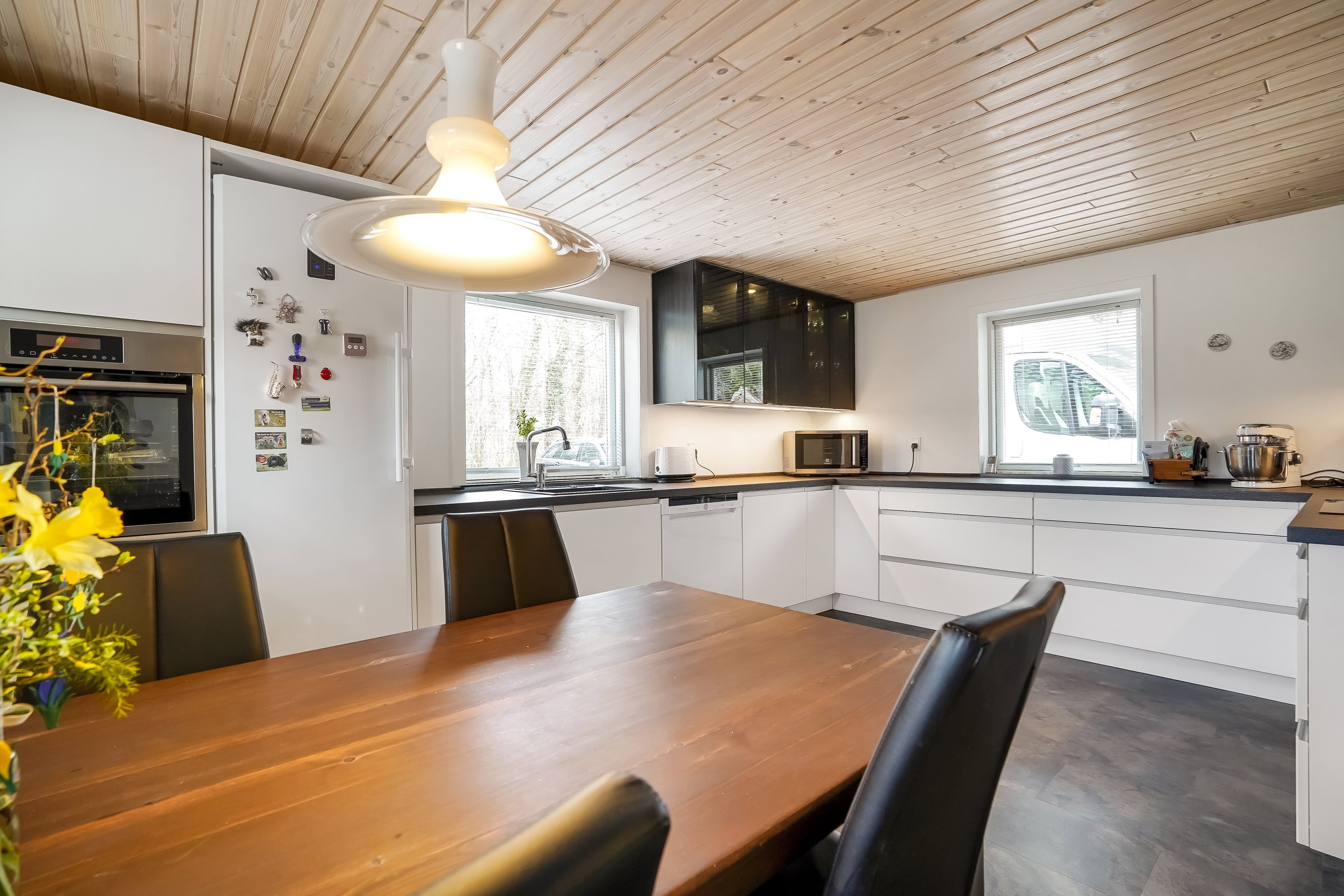 Fremhævet køkken billede i fuldskærmstilstand. Billede af Stationsvej 27, Filskov, 7200 Grindsted