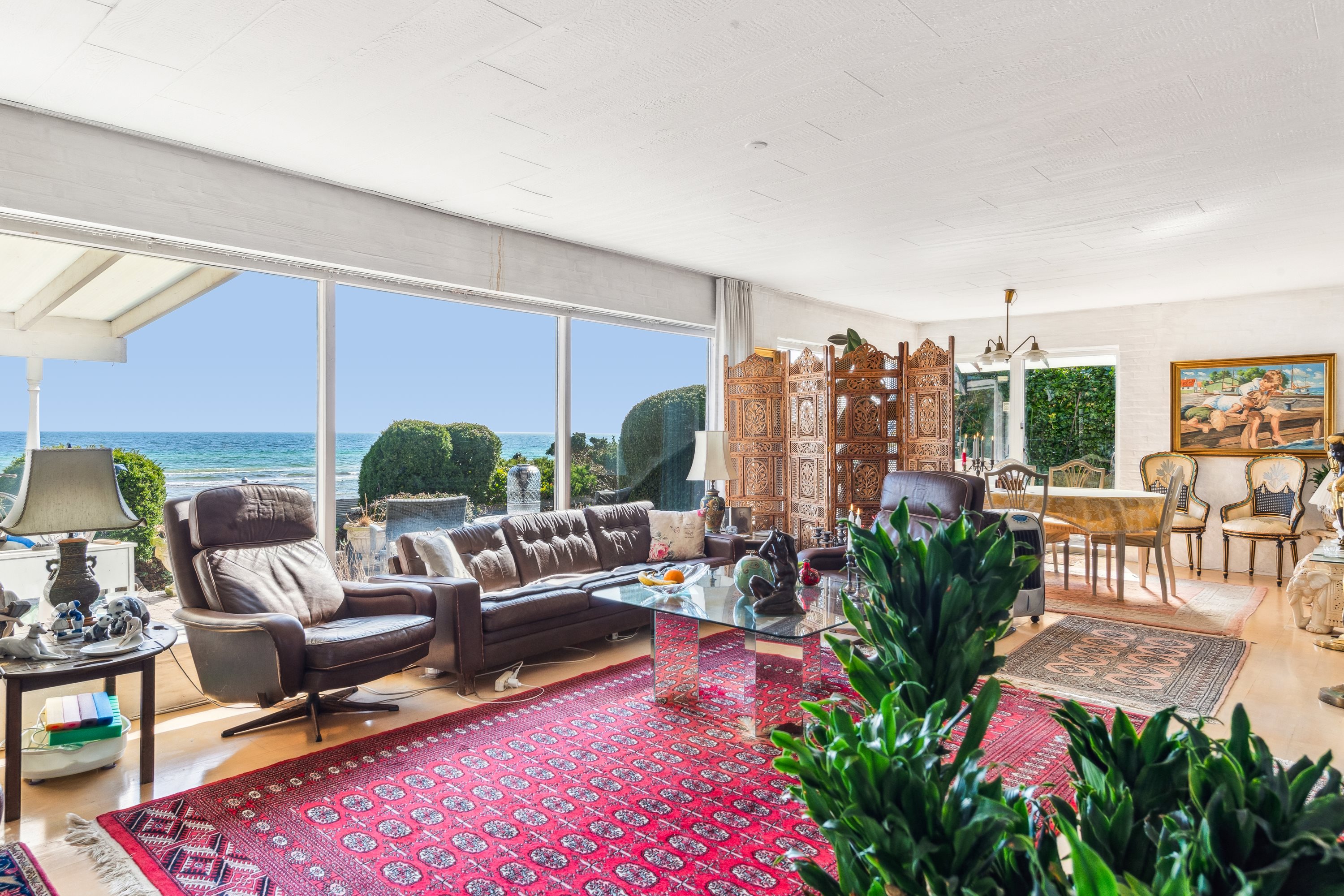 Fremhævet stue billede i fuldskærmstilstand. Billede af Niels Pedersensvej 25, 2670 Greve