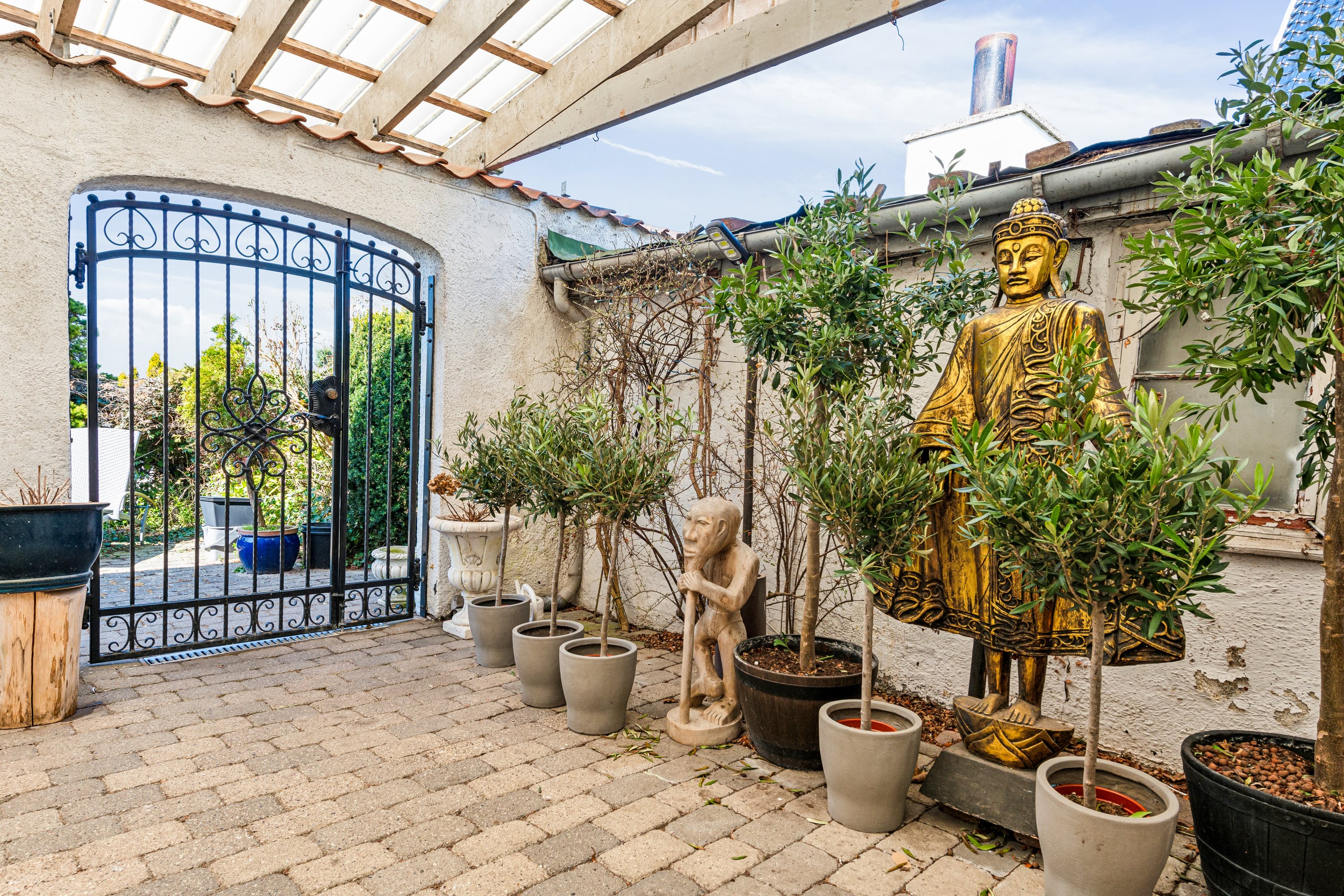 Fremhævet terrasse billede i fuldskærmstilstand. Billede af Niels Pedersensvej 25, 2670 Greve