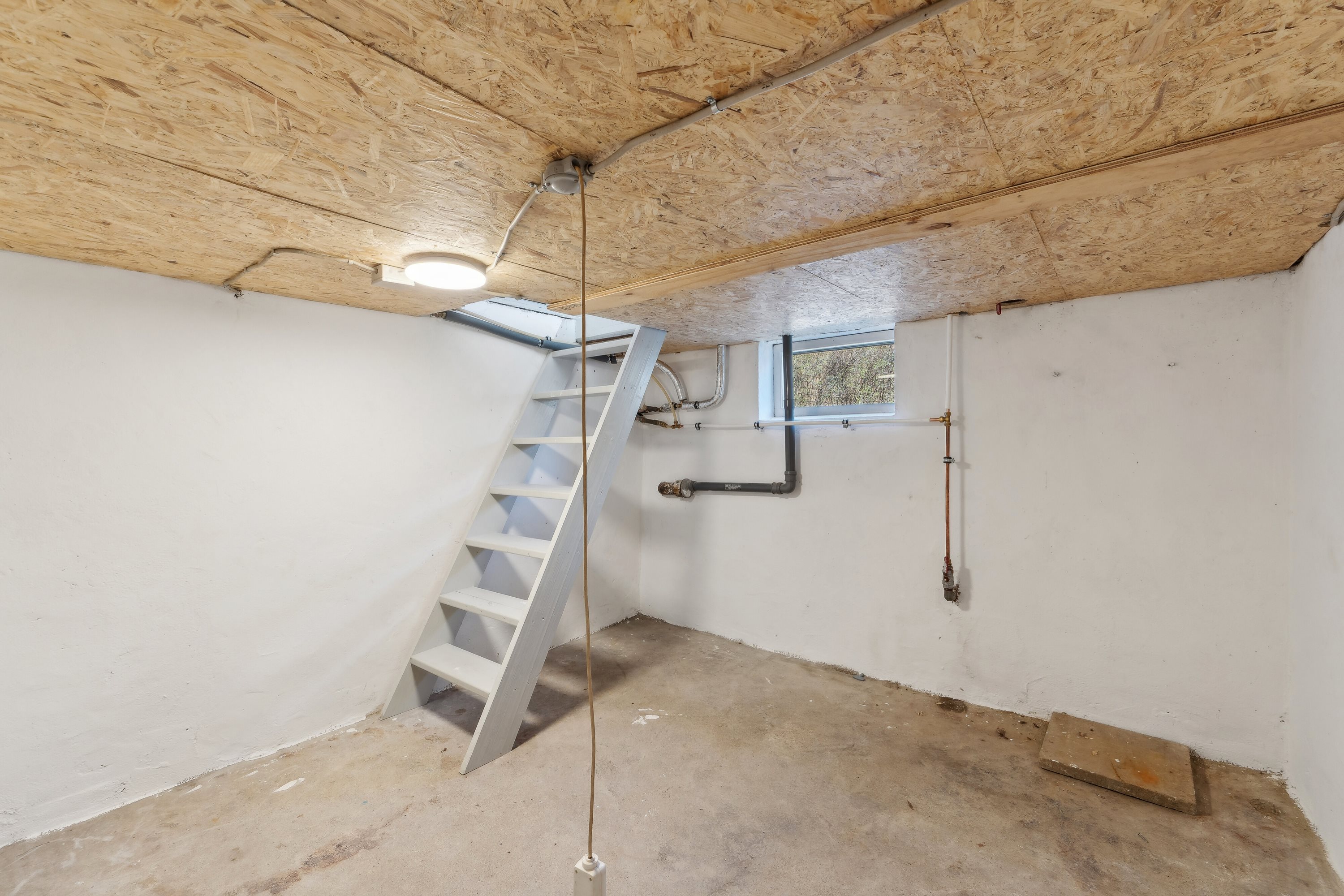 Fremhævet gang billede i fuldskærmstilstand. Billede af Nyvej 22, Ulbølle, 5762 Vester Skerninge