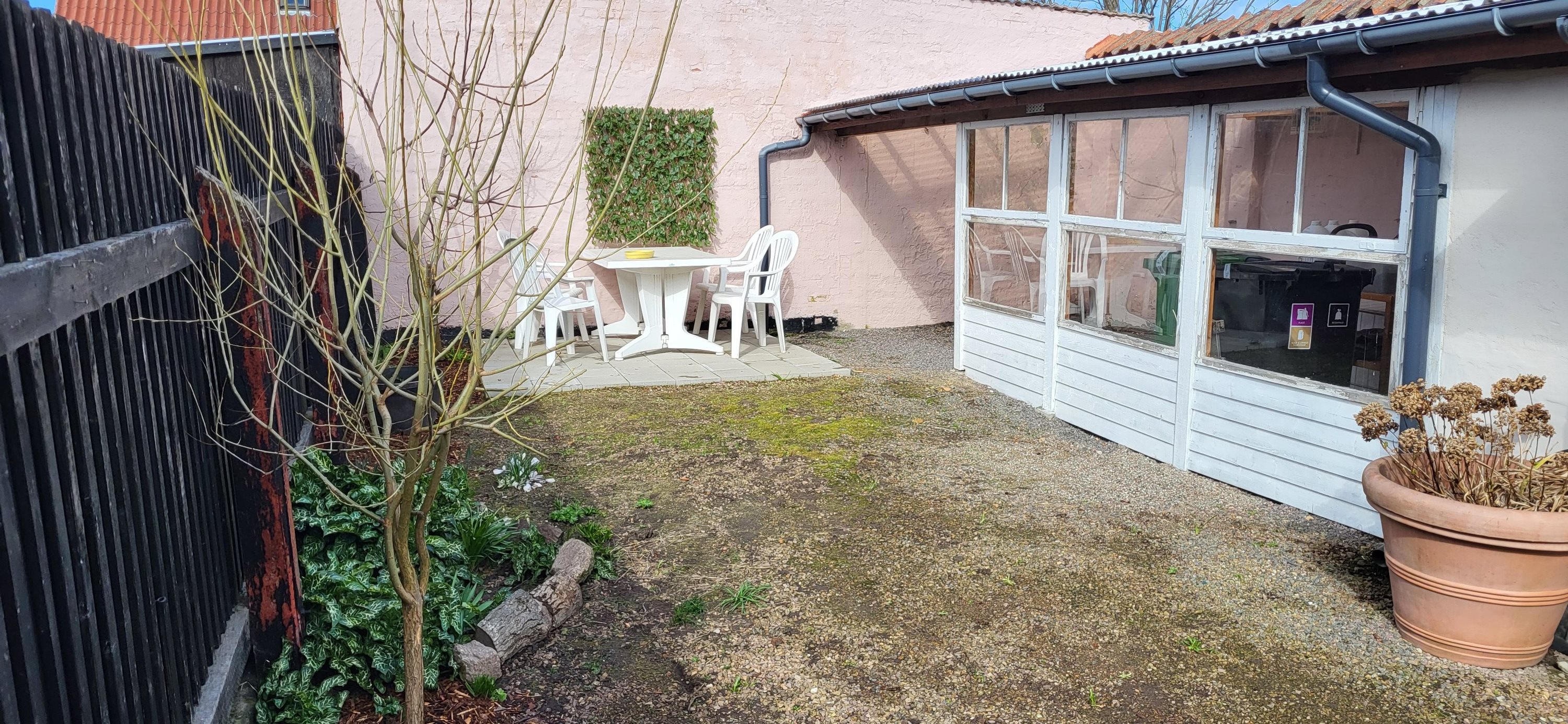 Fremhævet  billede i fuldskærmstilstand. Billede af Johnsens Tværvej 13, 3700 Rønne