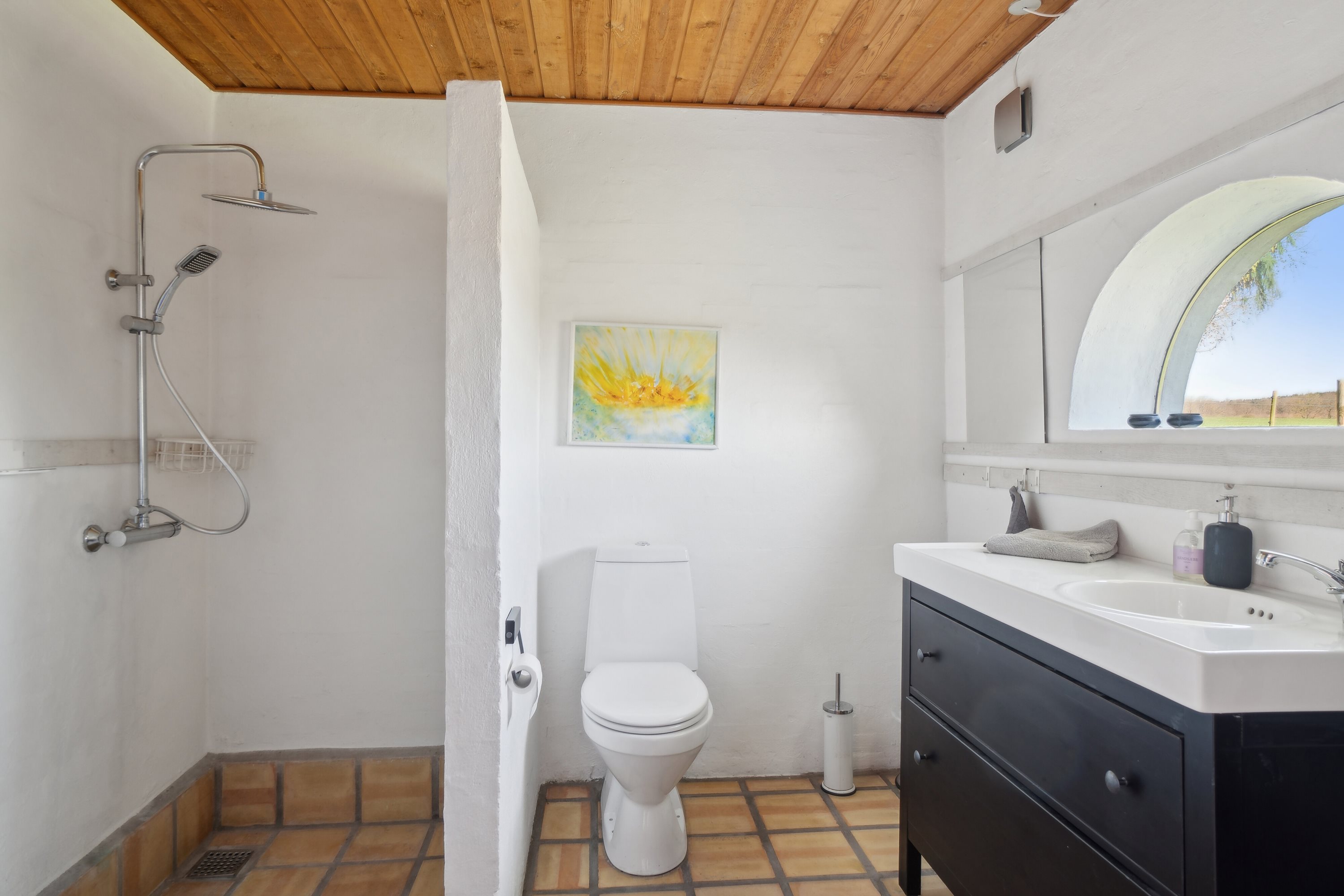 Fremhævet badeværelse billede i fuldskærmstilstand. Billede af Nyrupvej 23, Nyrup, 4350 Ugerløse