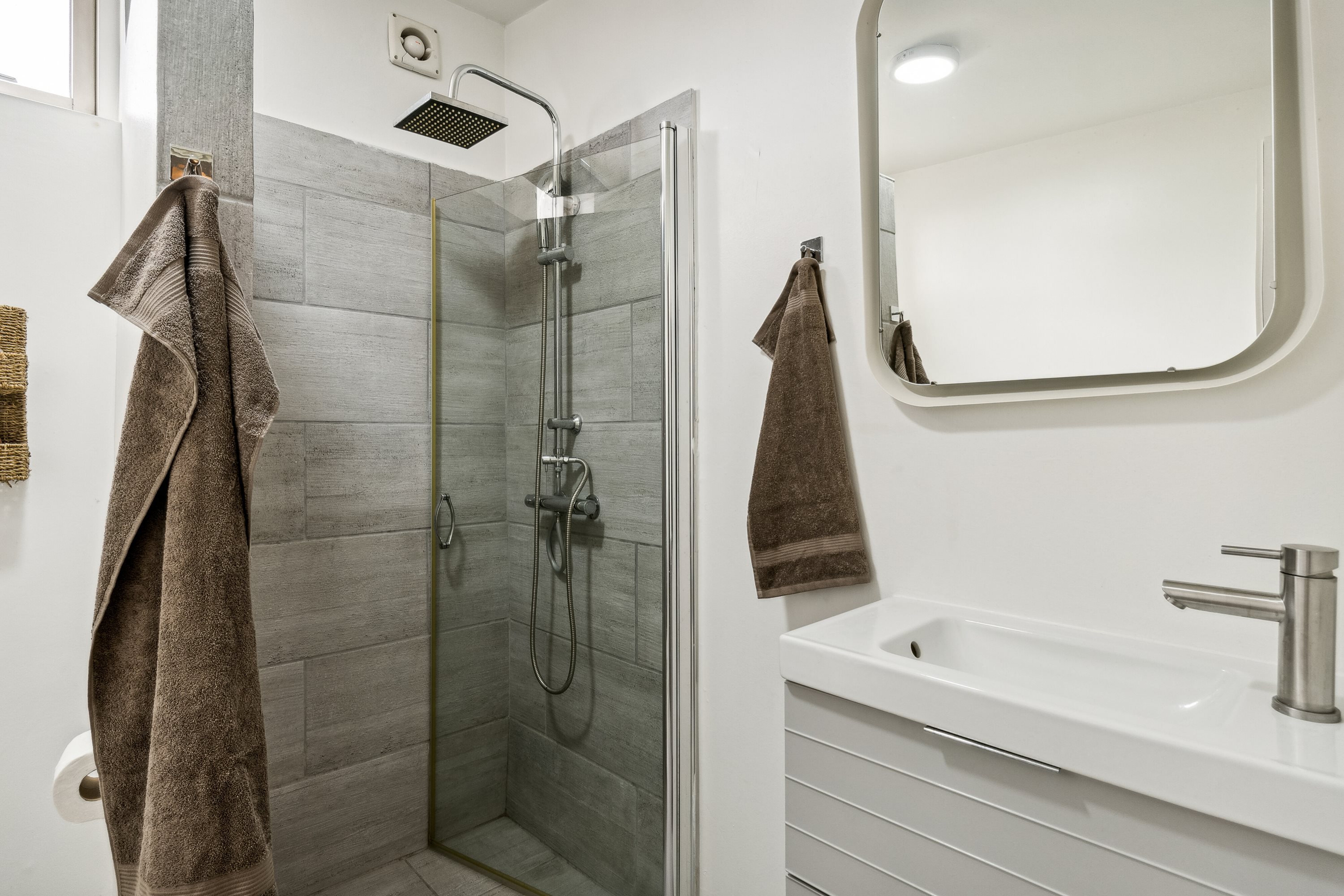 Fremhævet  billede i fuldskærmstilstand. Billede af Amager Landevej 236, 2770 Kastrup