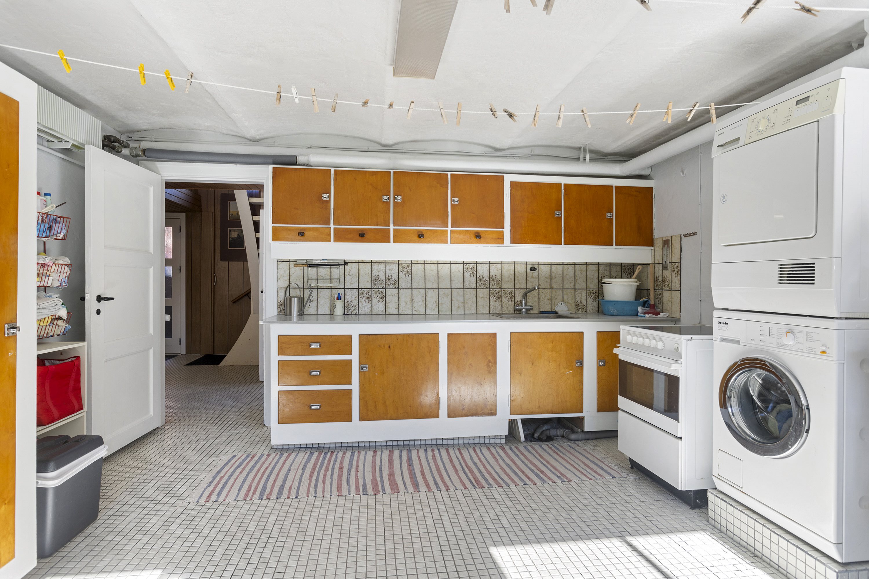 Fremhævet vaskerum billede i fuldskærmstilstand. Billede af Ørnevej 12, 9900 Frederikshavn