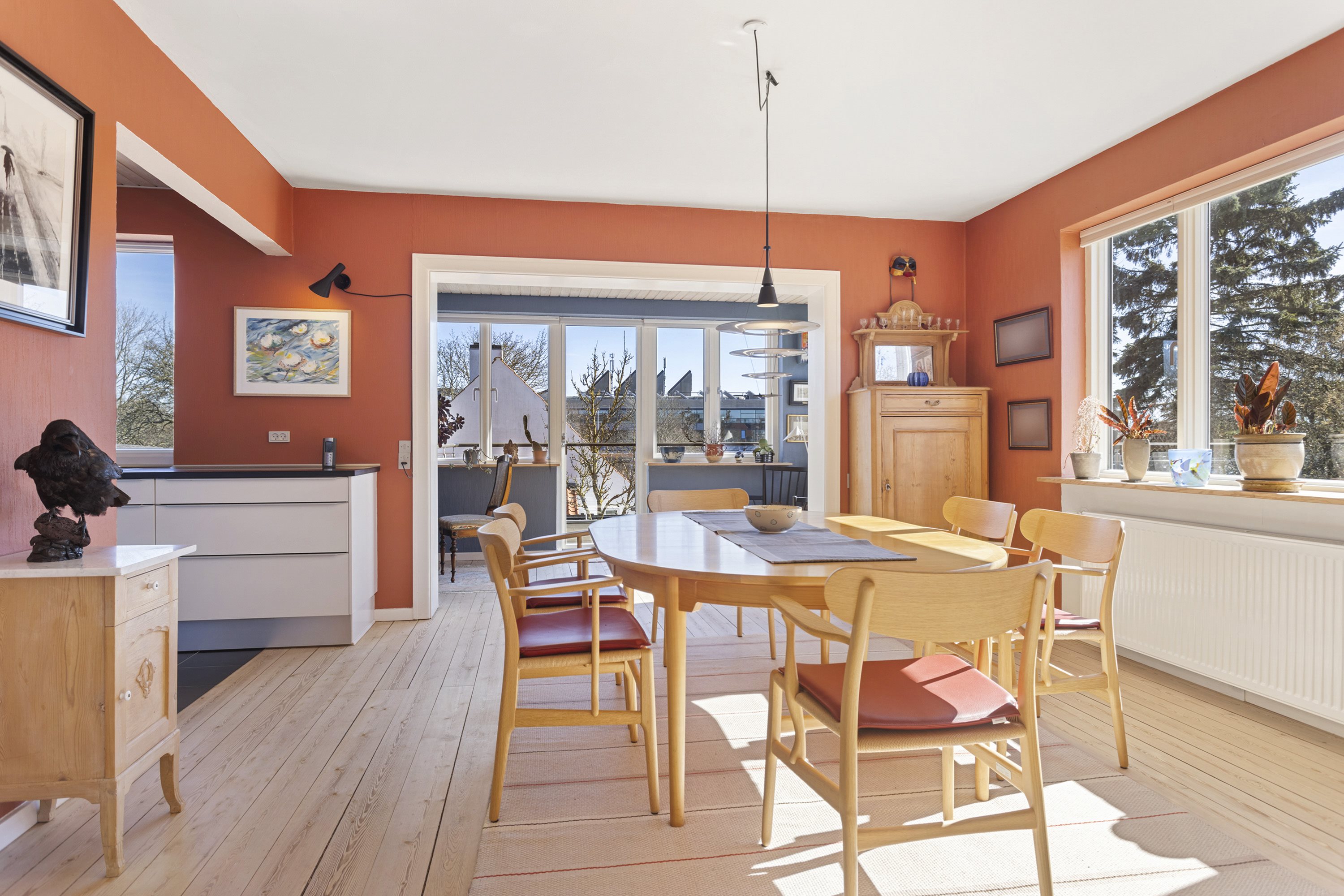 Fremhævet stue billede i fuldskærmstilstand. Billede af Ørnevej 12, 9900 Frederikshavn