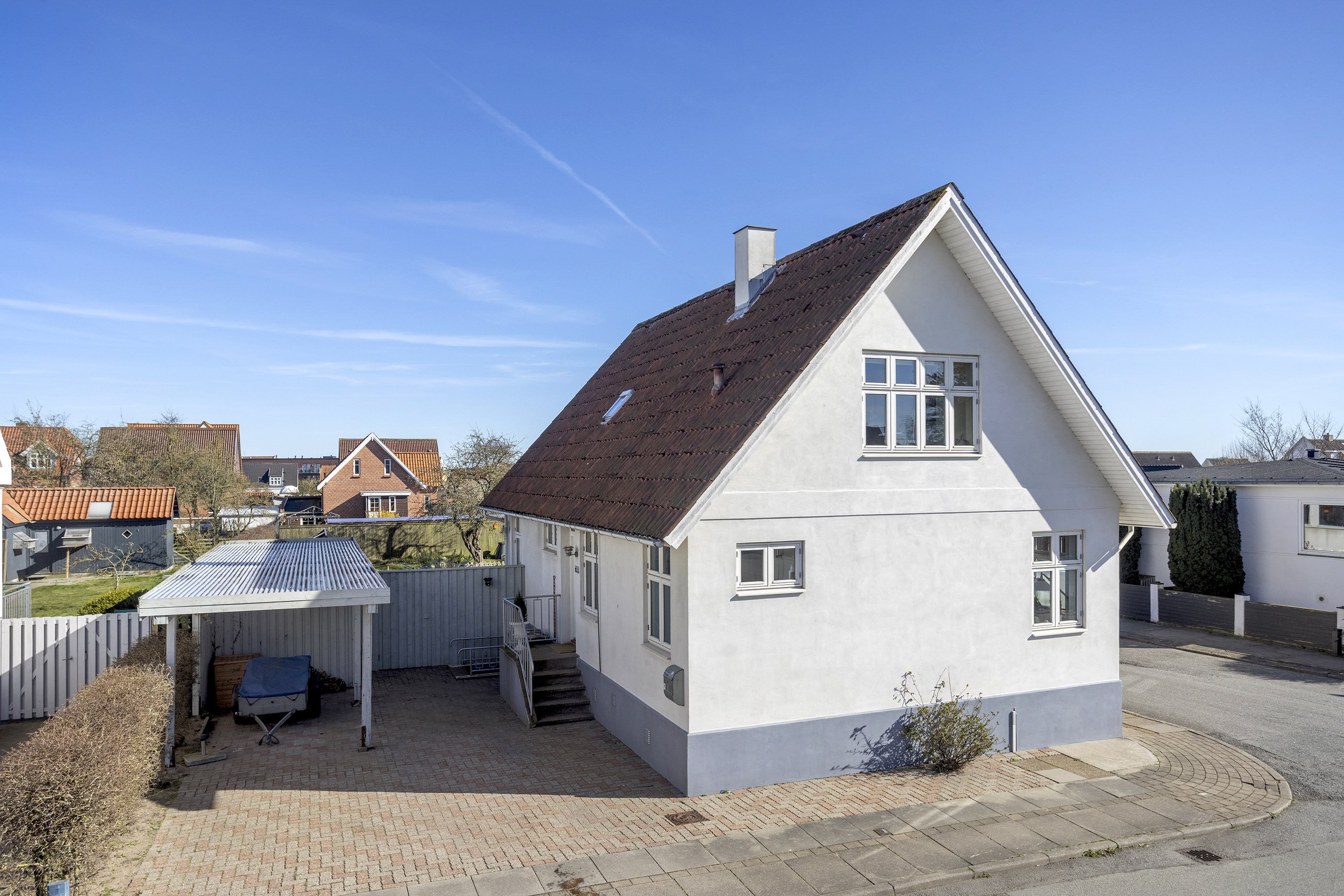 Miniaturebillede 1: facade. Billede af Ingeborgvej 45, 9900 Frederikshavn