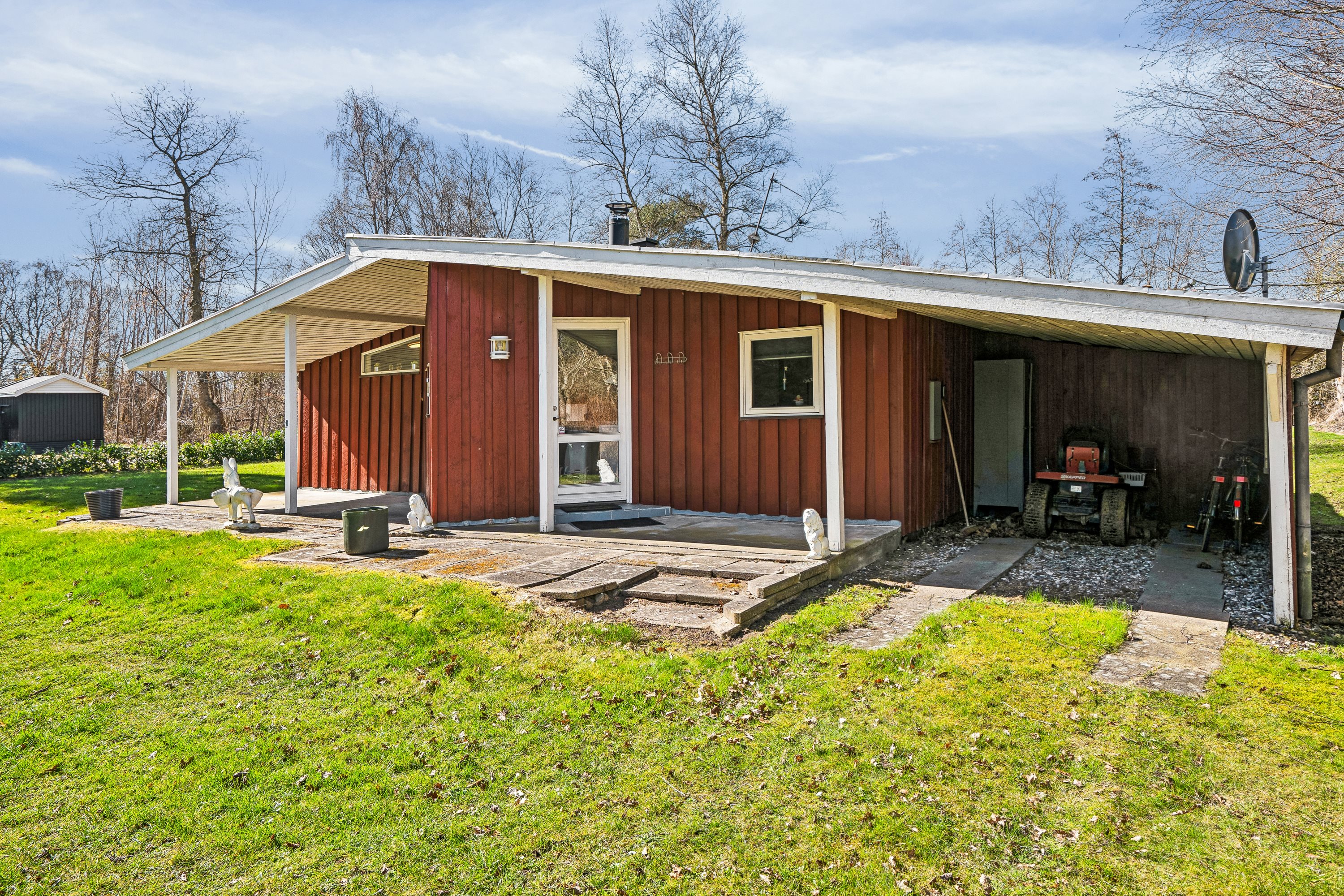 Fremhævet  billede i fuldskærmstilstand. Billede af Sletten 81, Odde, 9560 Hadsund