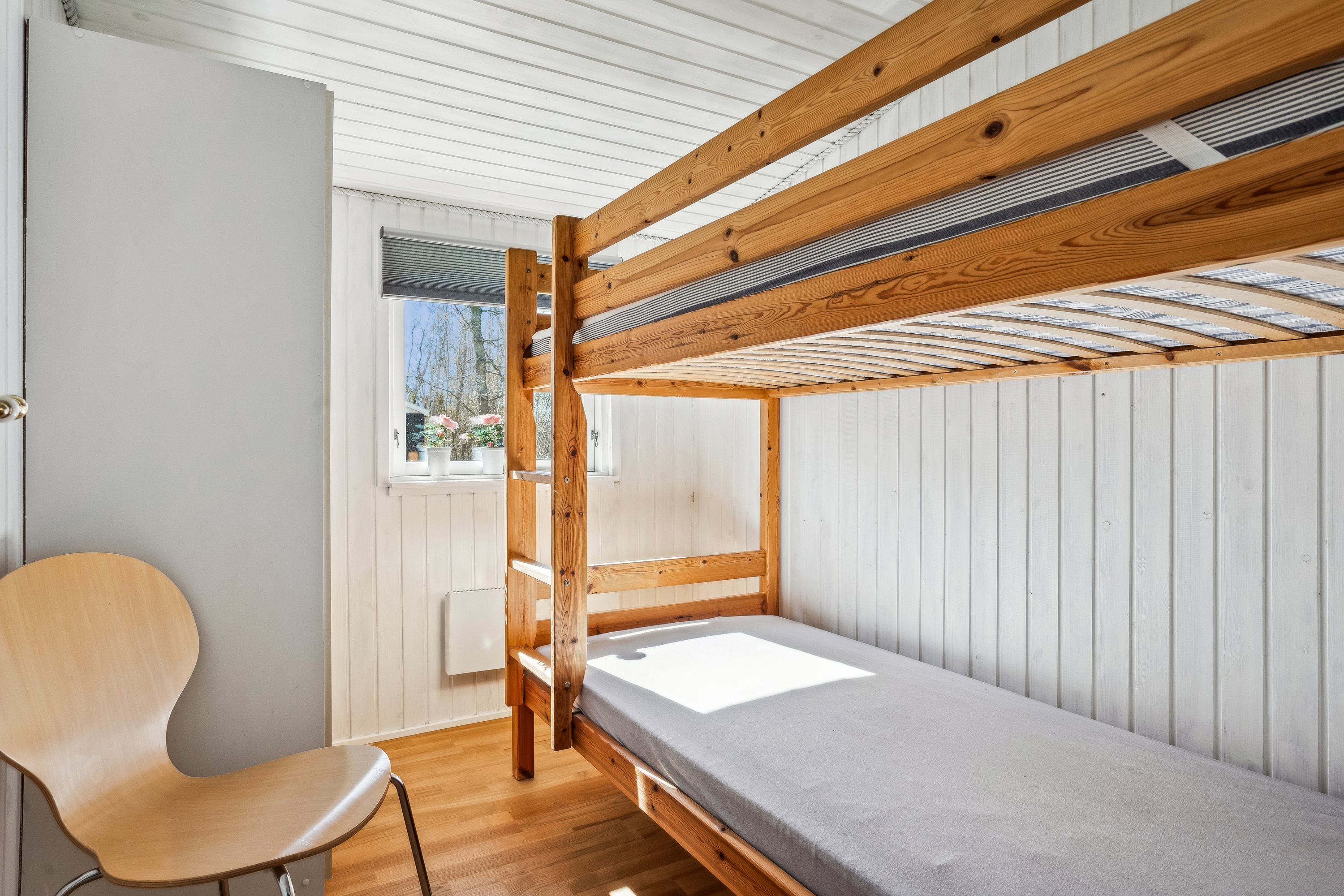 Fremhævet  billede i fuldskærmstilstand. Billede af Sletten 81, Odde, 9560 Hadsund