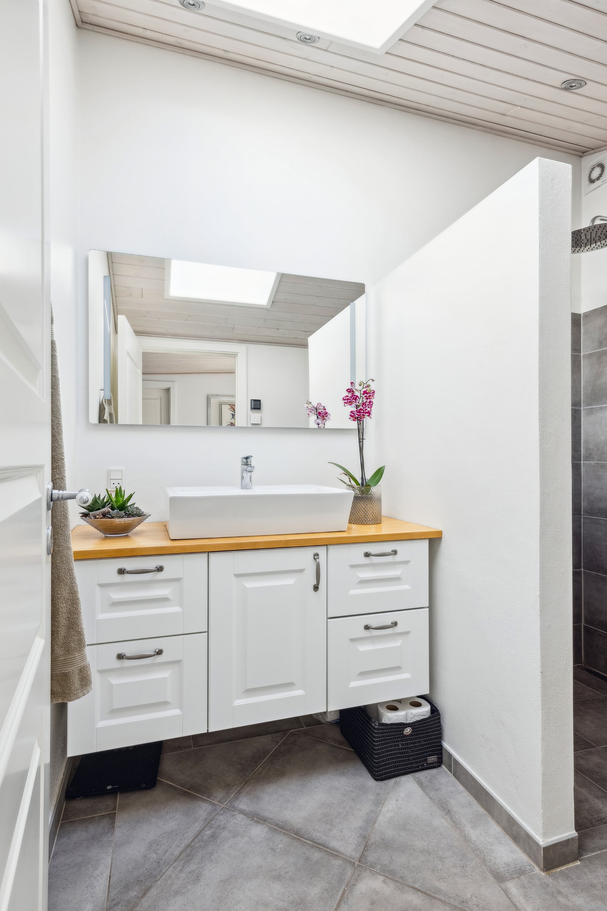 Fremhævet værelse billede i fuldskærmstilstand. Billede af Pilevej 26, 8500 Grenaa