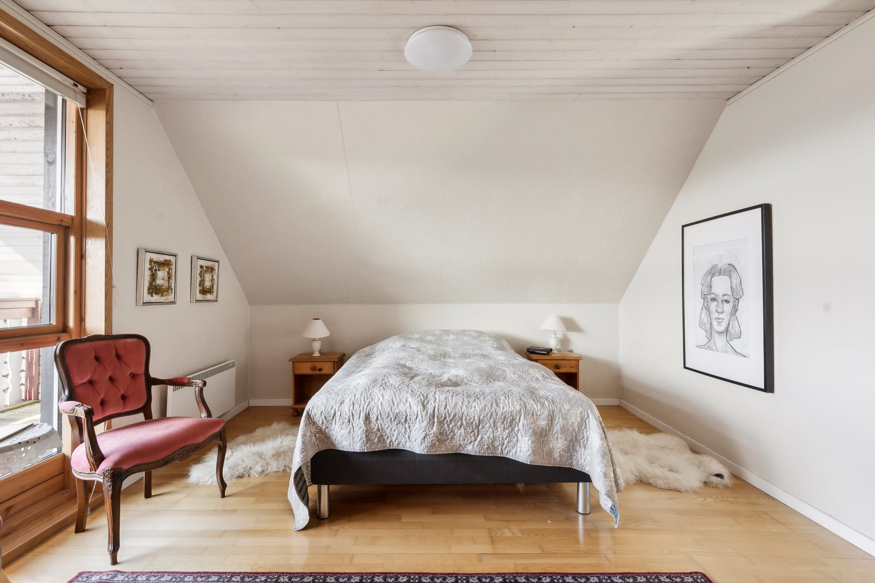 Fremhævet soveværelse billede i fuldskærmstilstand. Billede af Muskatvænget 17, 6360 Tinglev