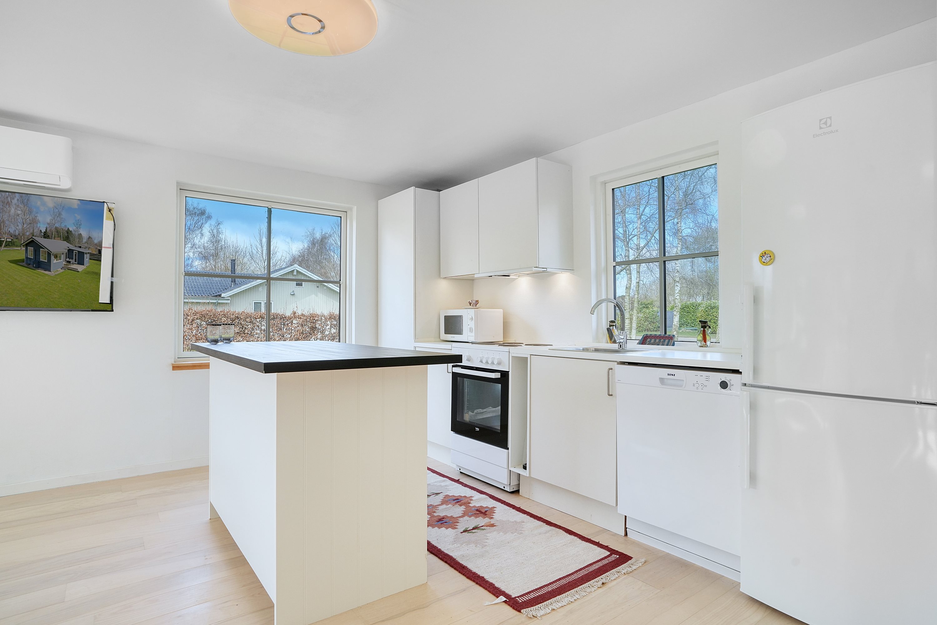 Fremhævet køkken billede i fuldskærmstilstand. Billede af Engvej 27, Kisserup, 4300 Holbæk