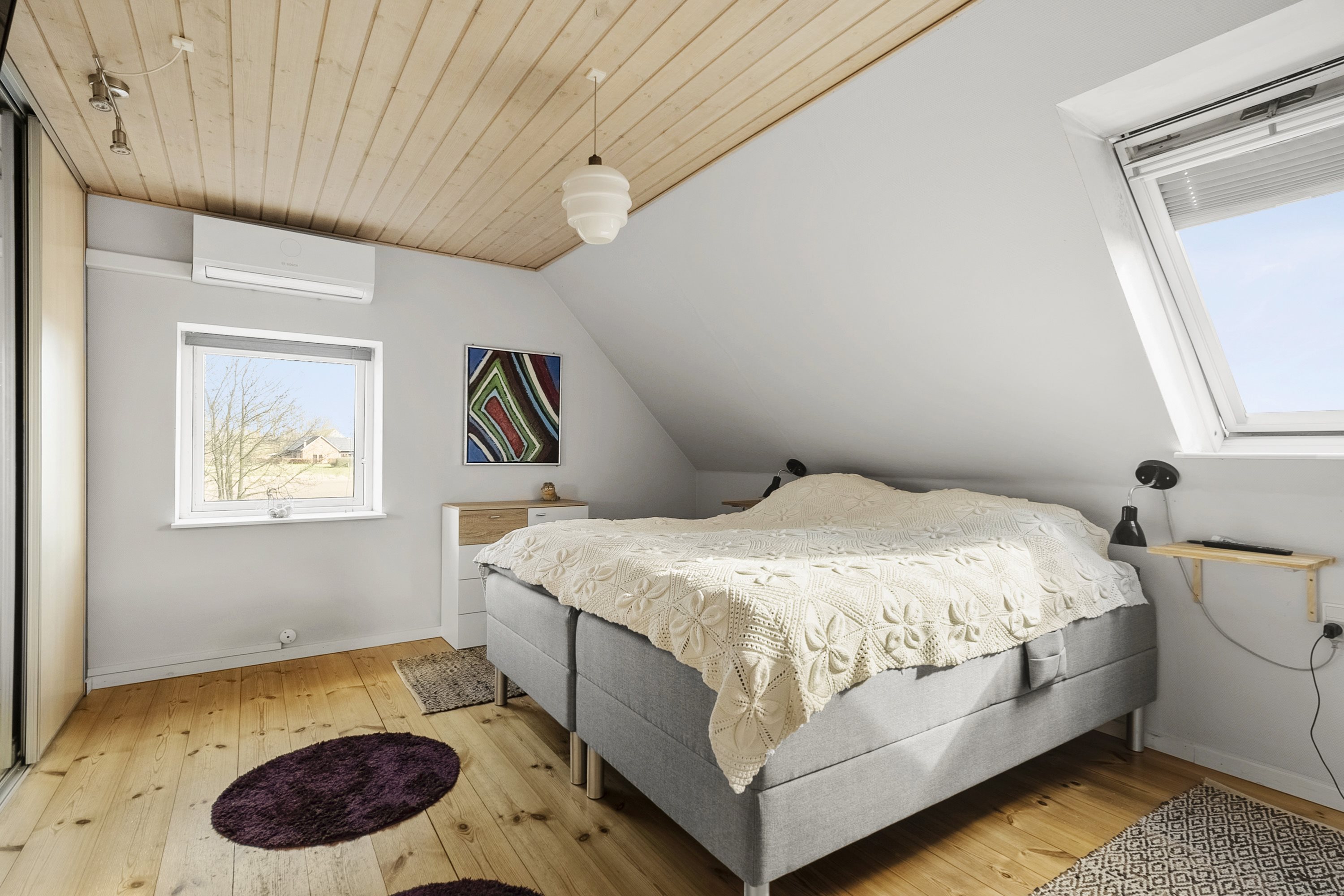 Fremhævet soveværelse billede i fuldskærmstilstand. Billede af Glud Kirkevej 52, Glud, 7130 Juelsminde