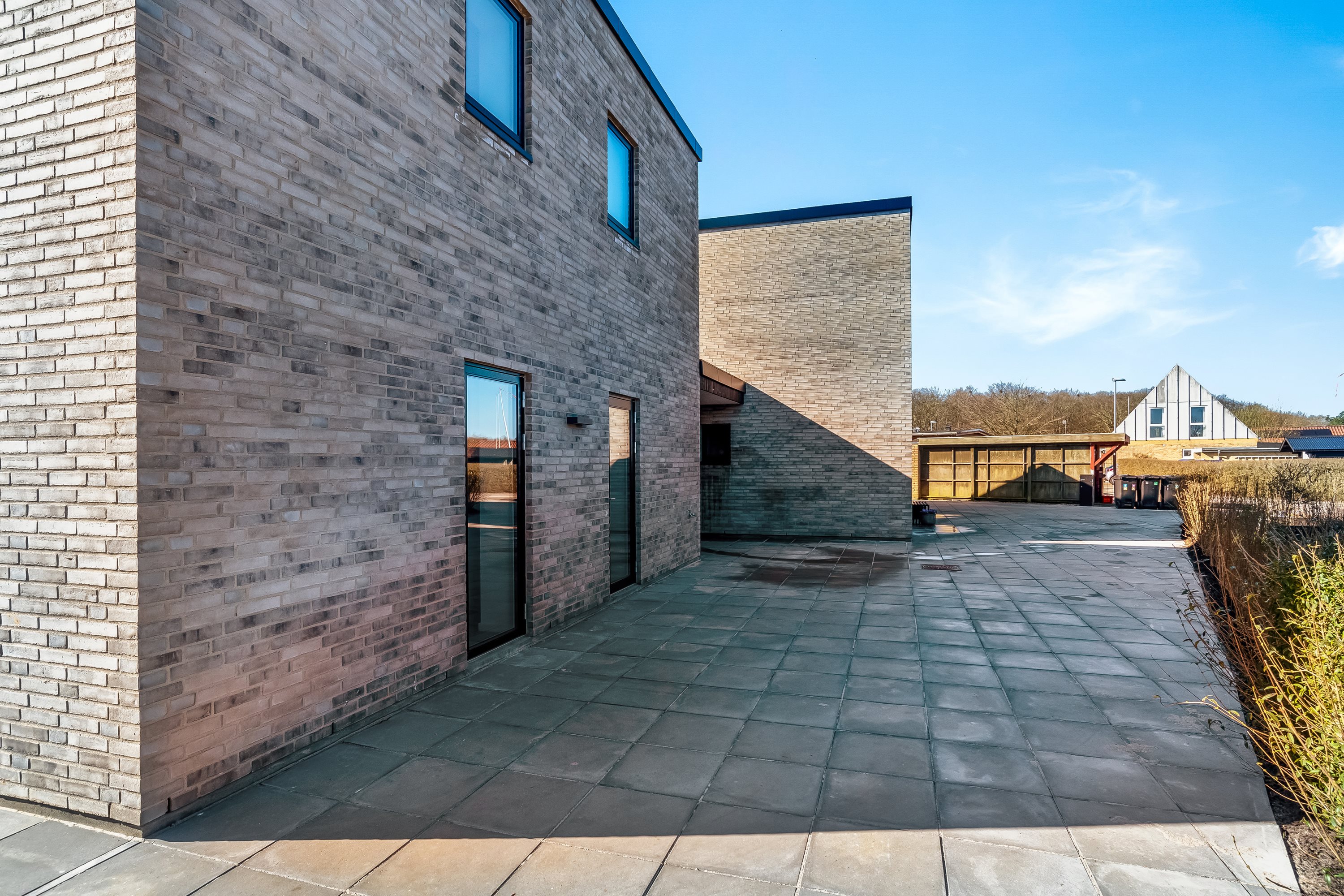 Fremhævet forhave billede i fuldskærmstilstand. Billede af Krimpendam 7B, 7500 Holstebro