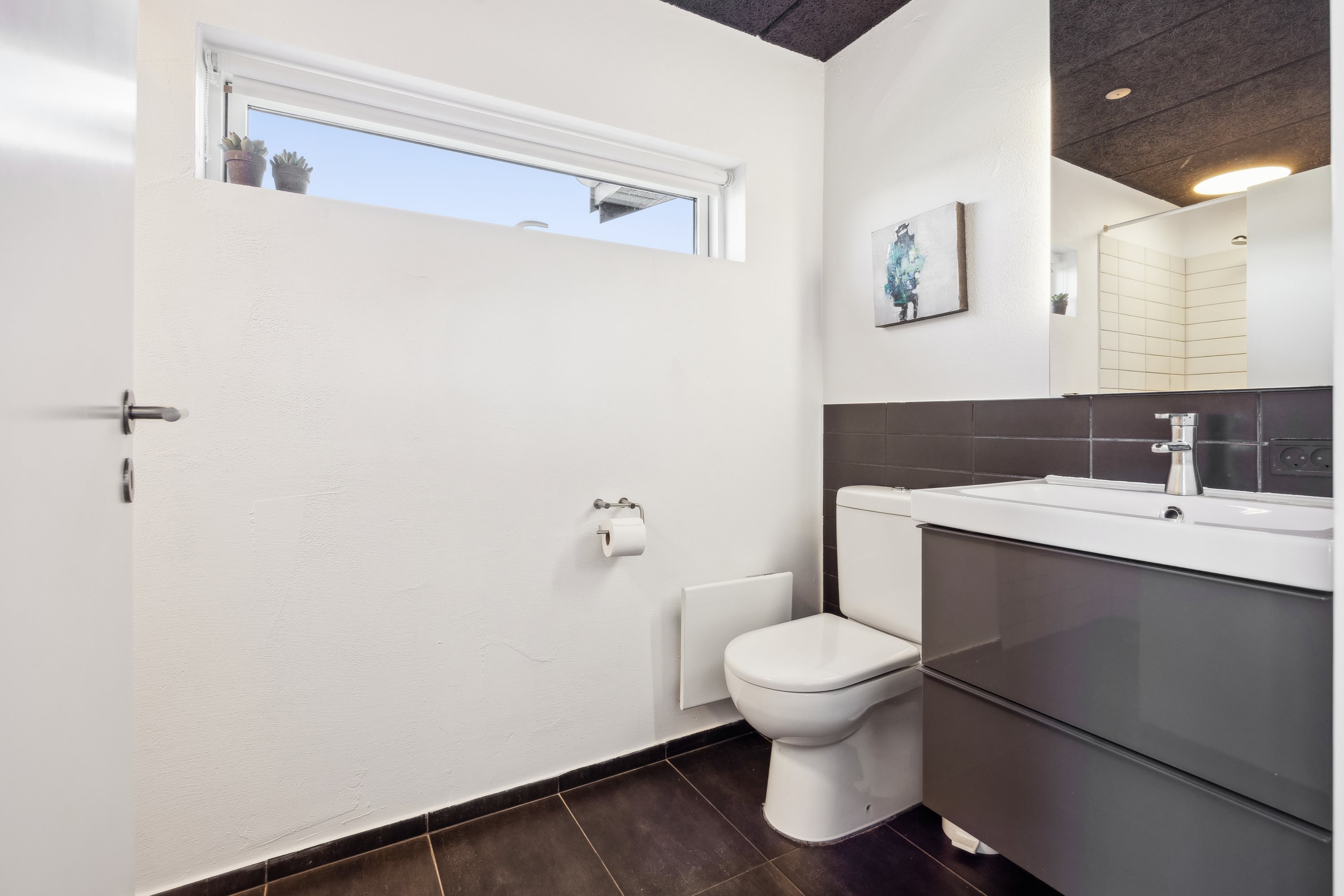 Fremhævet badeværelse billede i fuldskærmstilstand. Billede af Kronvildtvej 168, Krogen, 9460 Brovst