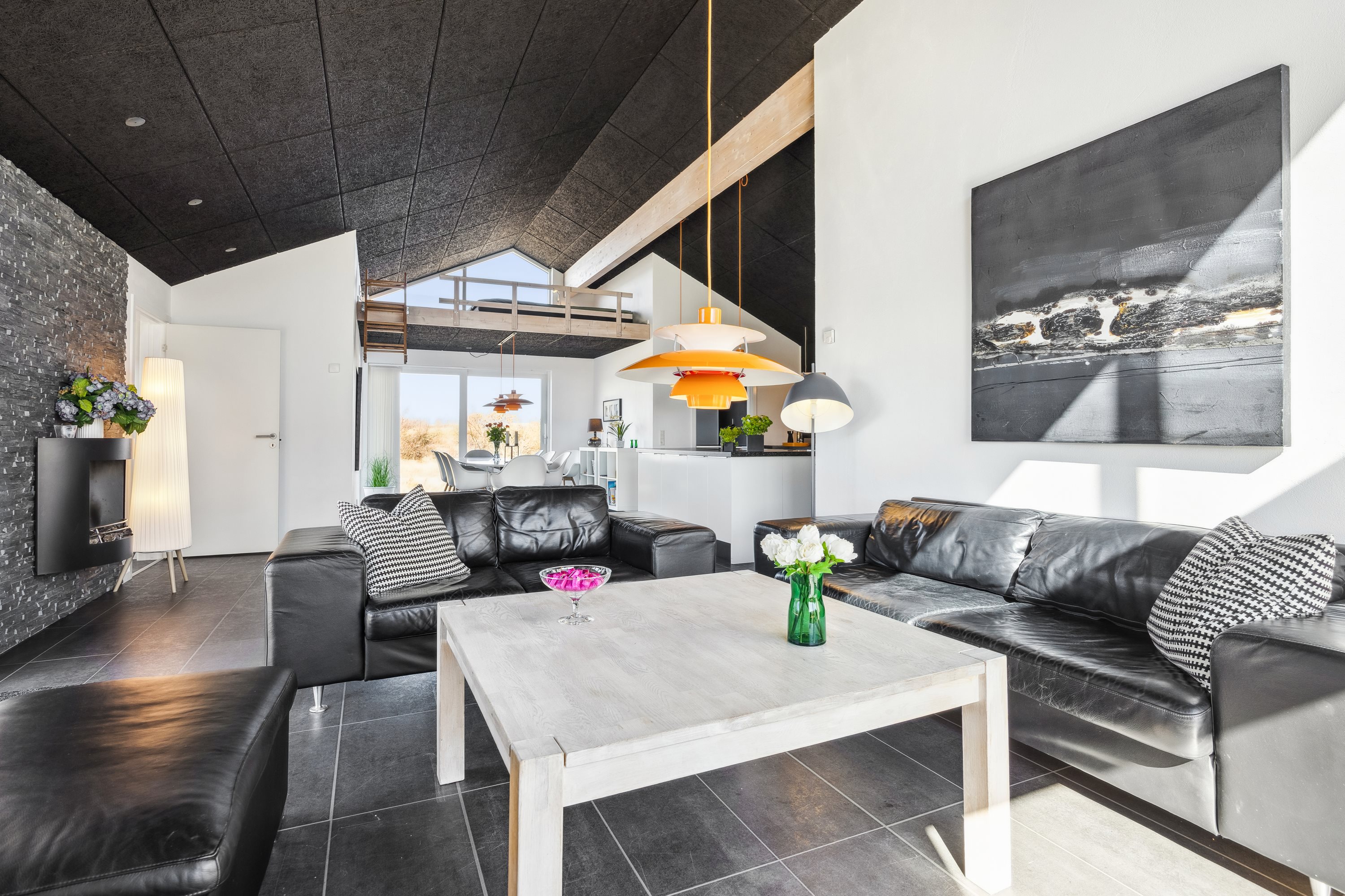 Fremhævet stue billede i fuldskærmstilstand. Billede af Kronvildtvej 168, Krogen, 9460 Brovst