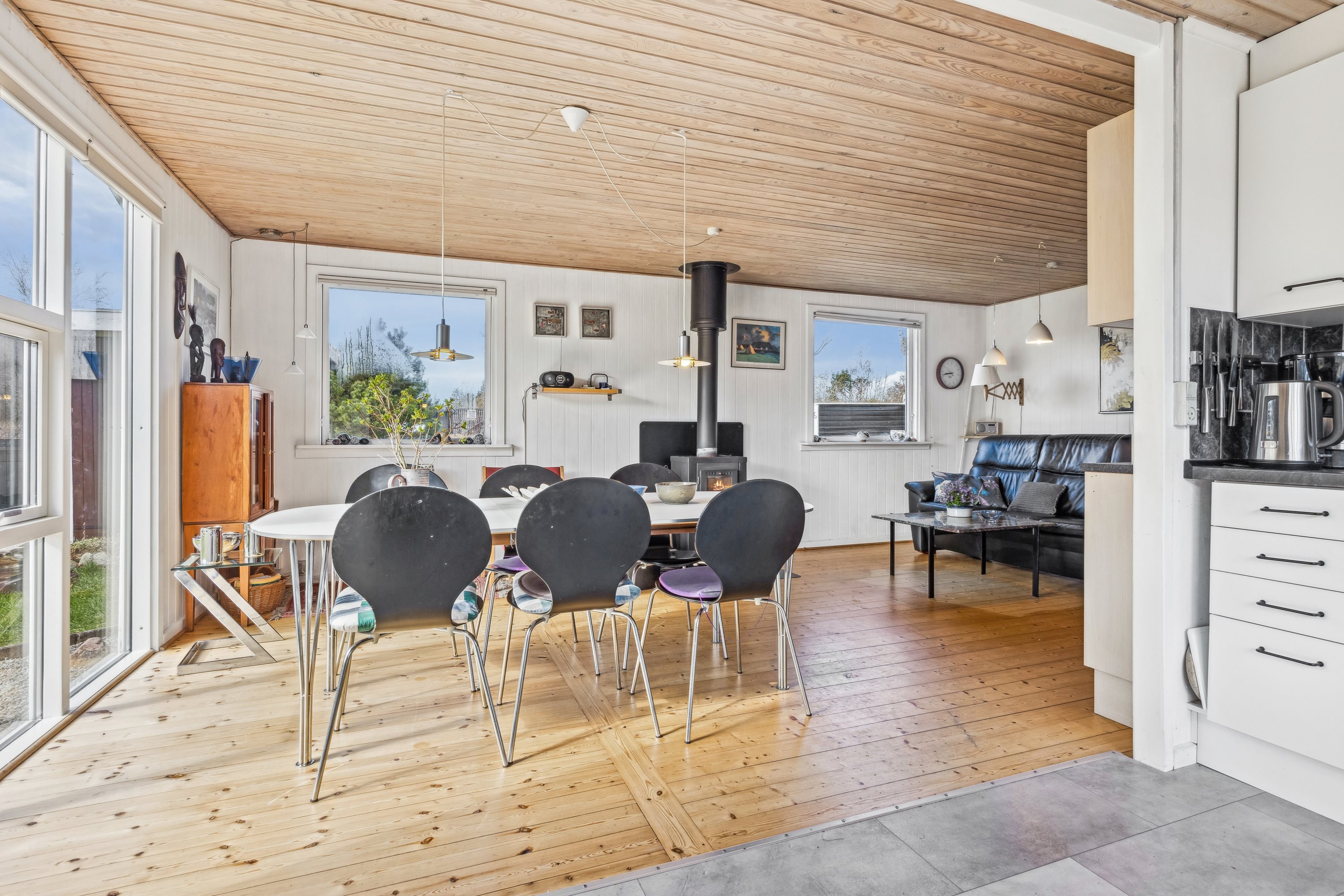 Fremhævet spisestue billede i fuldskærmstilstand. Billede af Lamavej 10, Mikkelmark, 9370 Hals