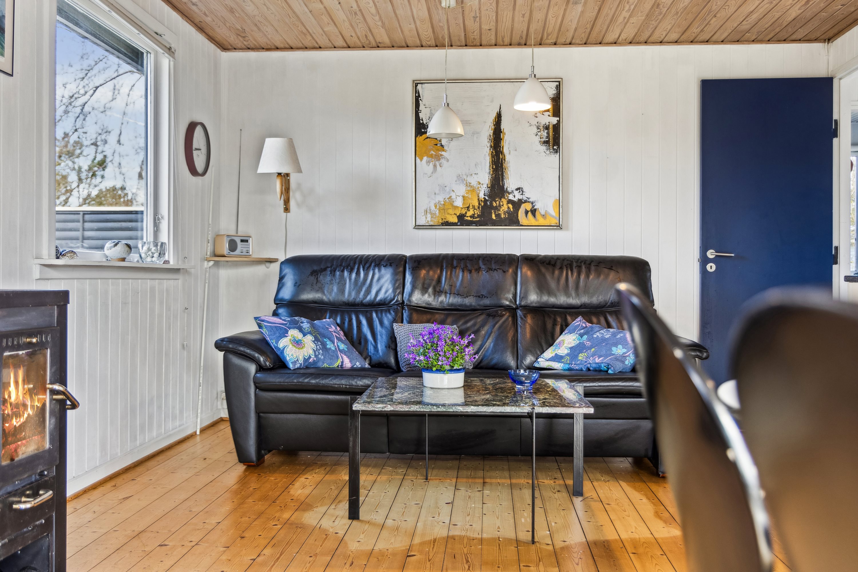 Fremhævet stue billede i fuldskærmstilstand. Billede af Lamavej 10, Mikkelmark, 9370 Hals