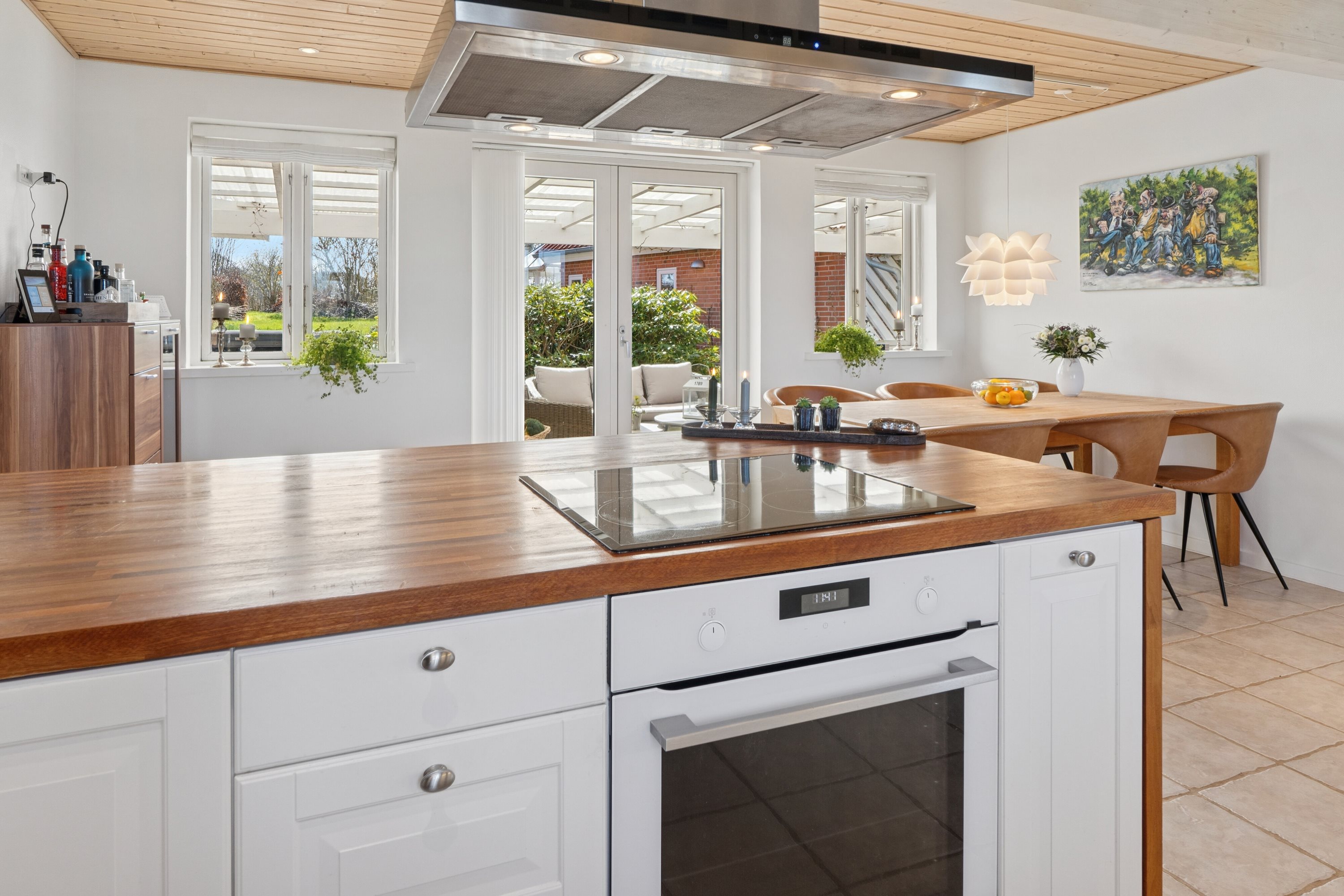 Fremhævet køkken billede i fuldskærmstilstand. Billede af Hovvejen 29, 4772 Langebæk