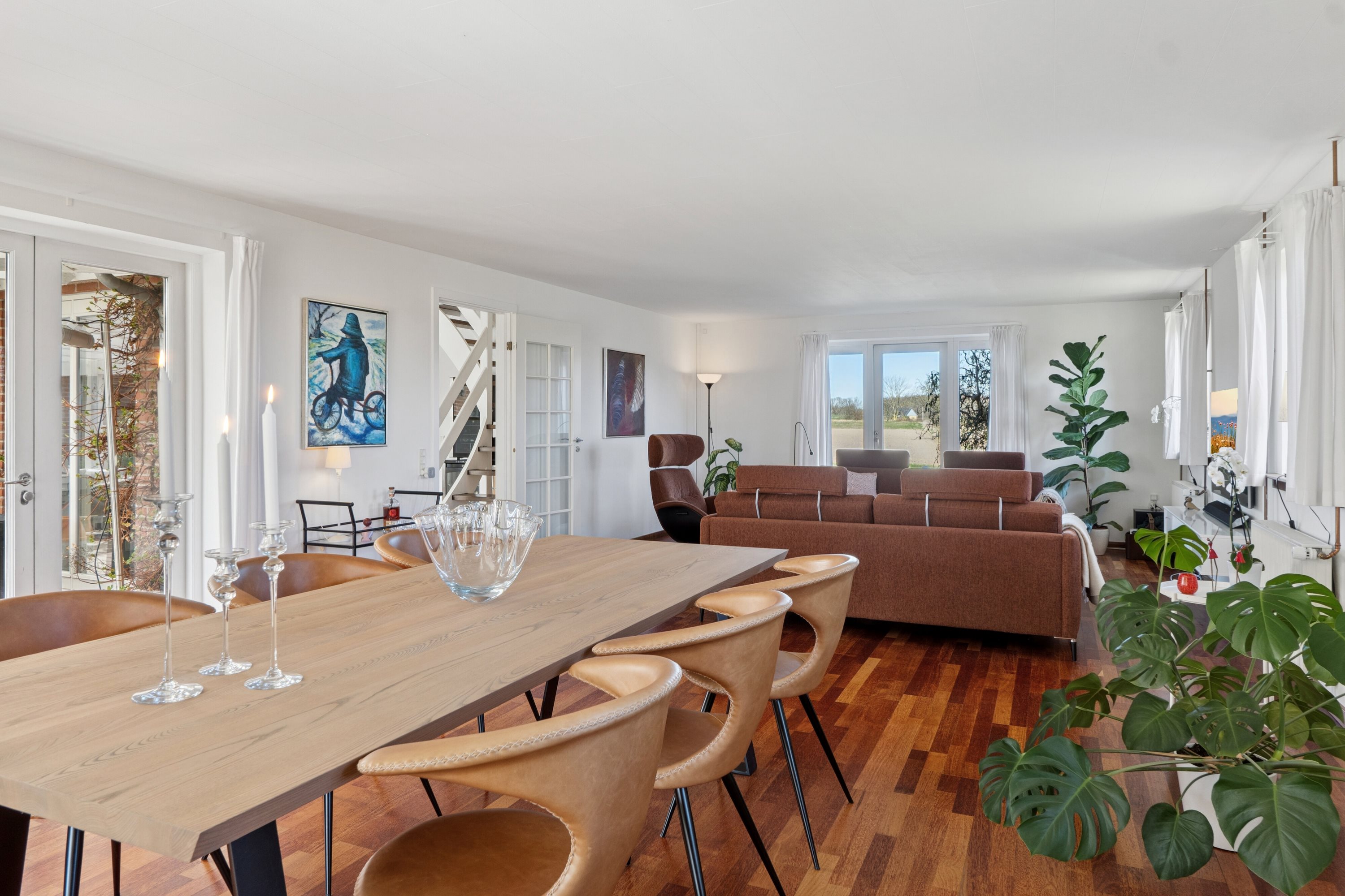 Fremhævet spisestue billede i fuldskærmstilstand. Billede af Hovvejen 29, 4772 Langebæk