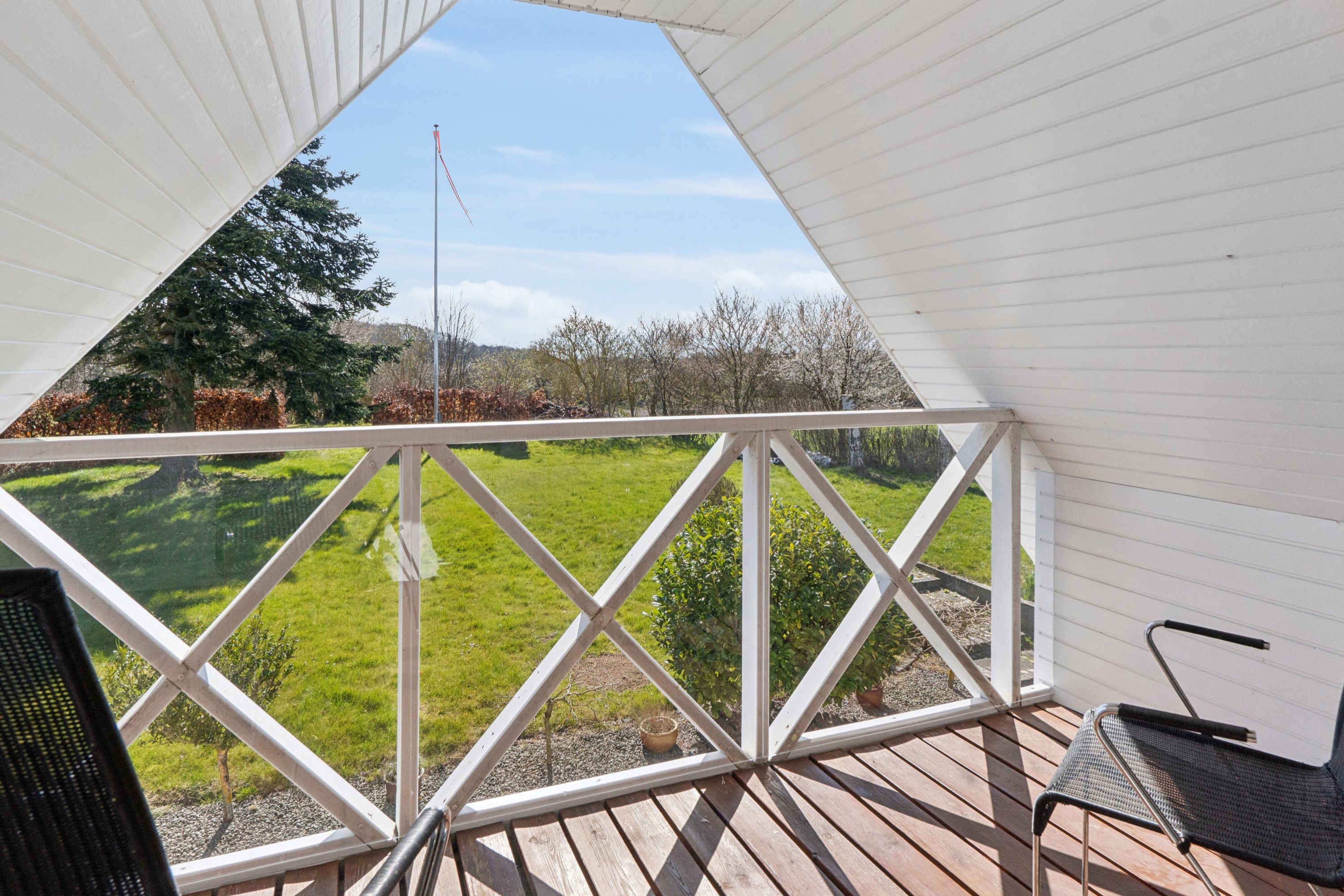 Fremhævet altan billede i fuldskærmstilstand. Billede af Hovvejen 29, 4772 Langebæk