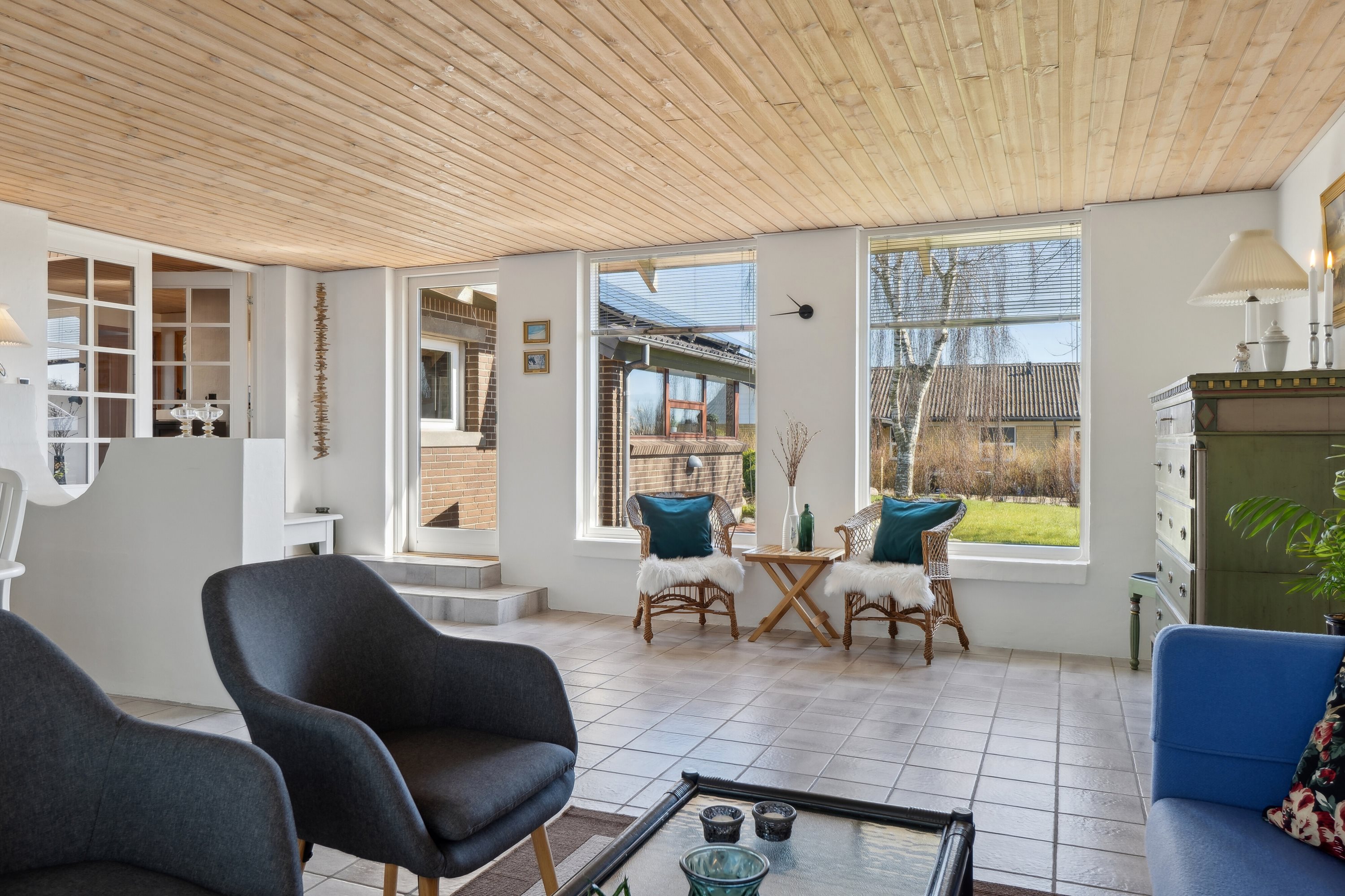 Fremhævet stue billede i fuldskærmstilstand. Billede af Friggsvej 25, 9870 Sindal