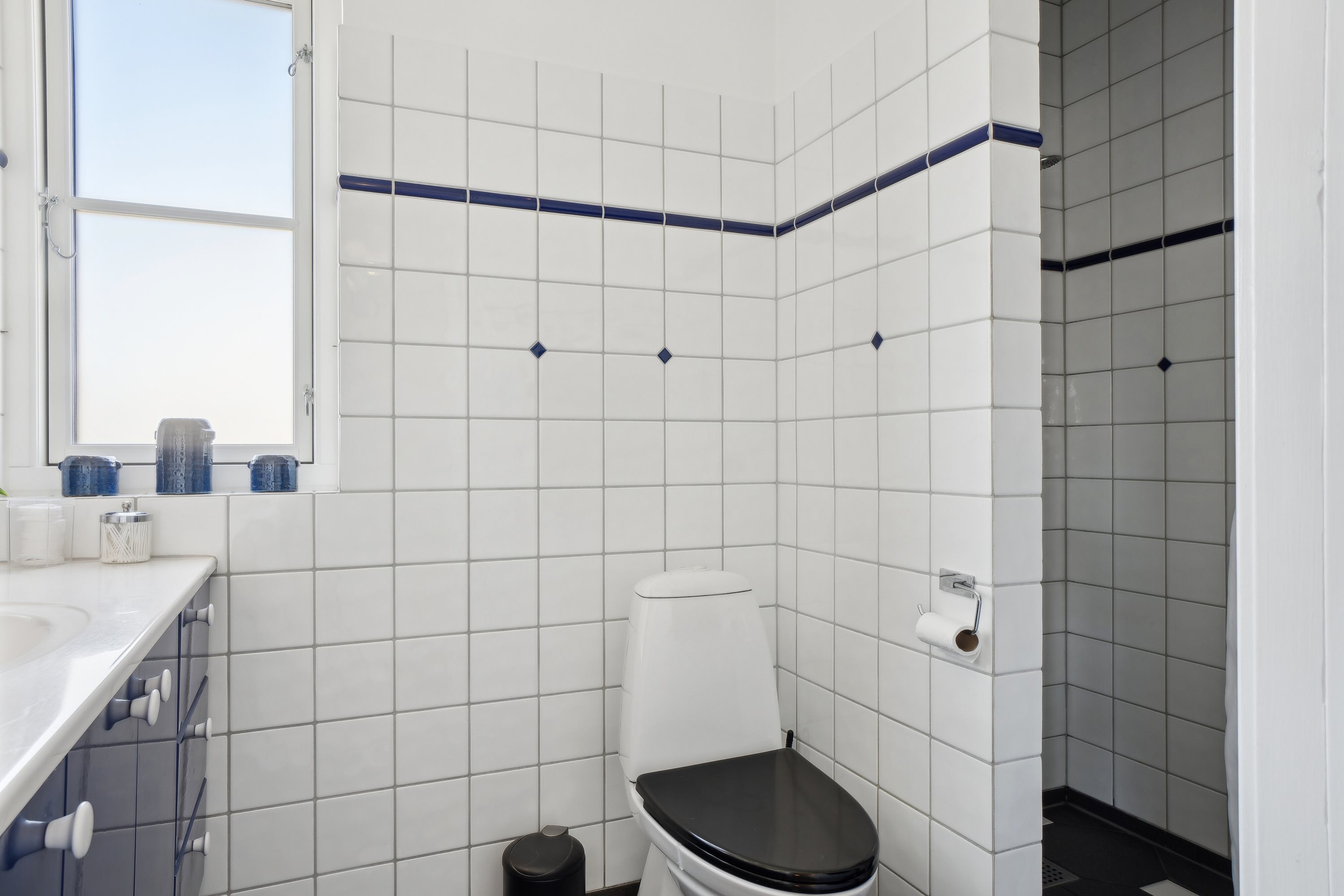 Fremhævet badeværelse billede i fuldskærmstilstand. Billede af Tollerupvej 33, 3370 Melby