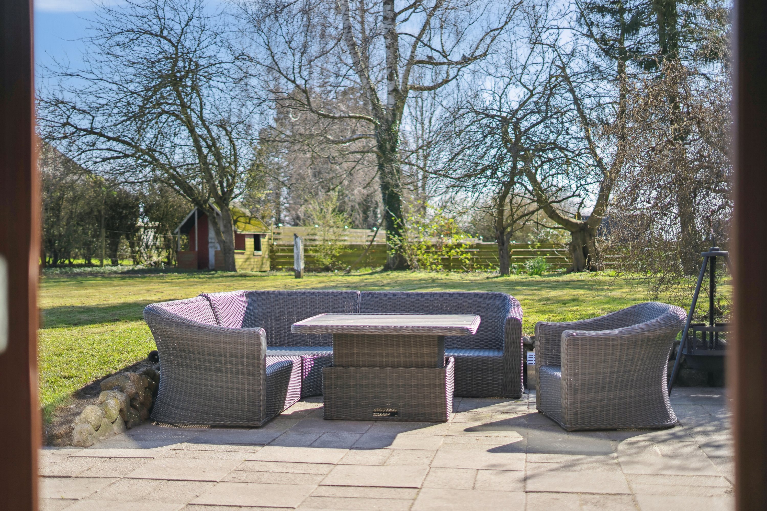 Fremhævet terrasse billede i fuldskærmstilstand. Billede af Terslev Møllevej 33, 4690 Haslev