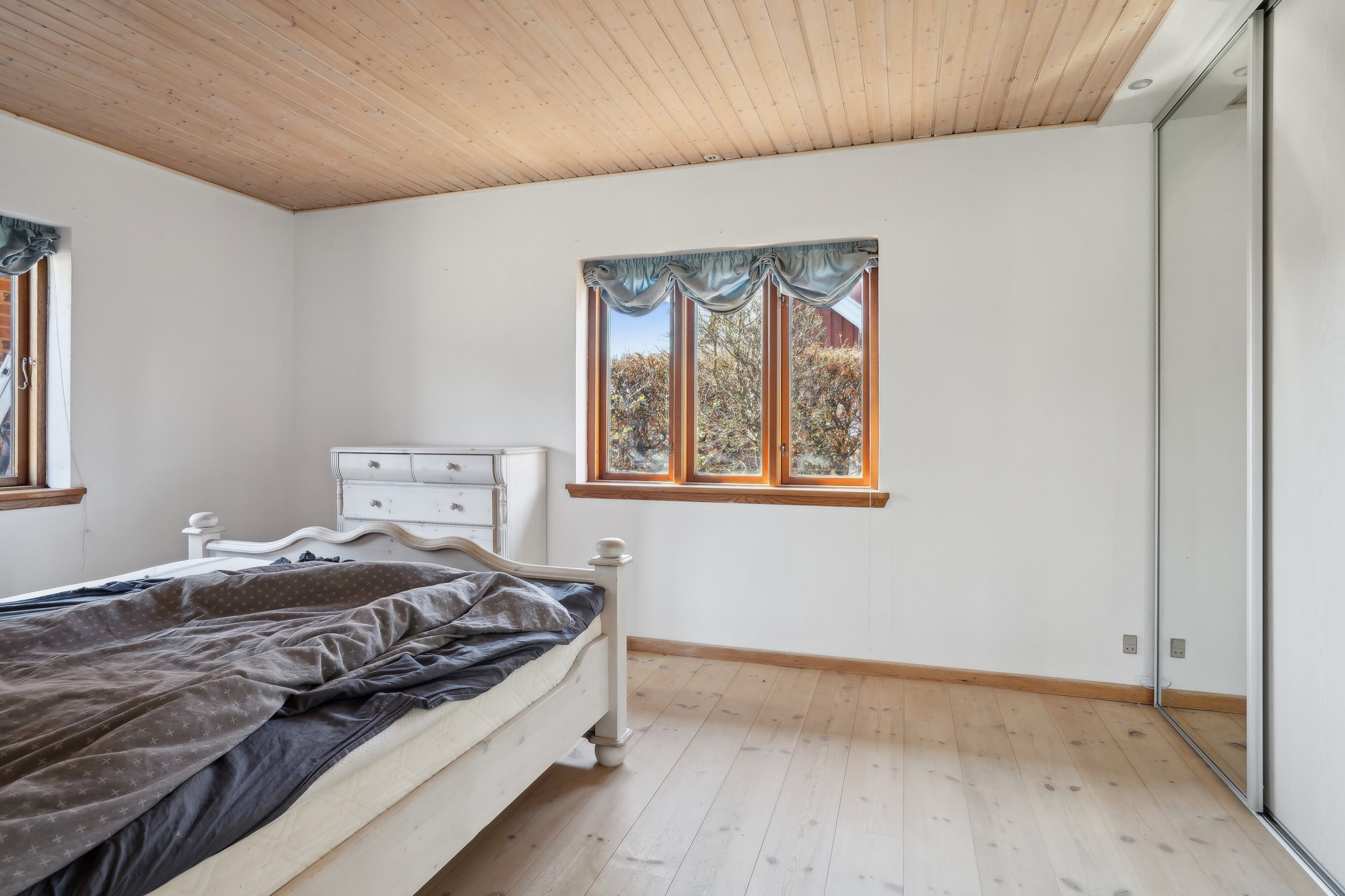 Fremhævet soveværelse billede i fuldskærmstilstand. Billede af Terslev Møllevej 33, 4690 Haslev