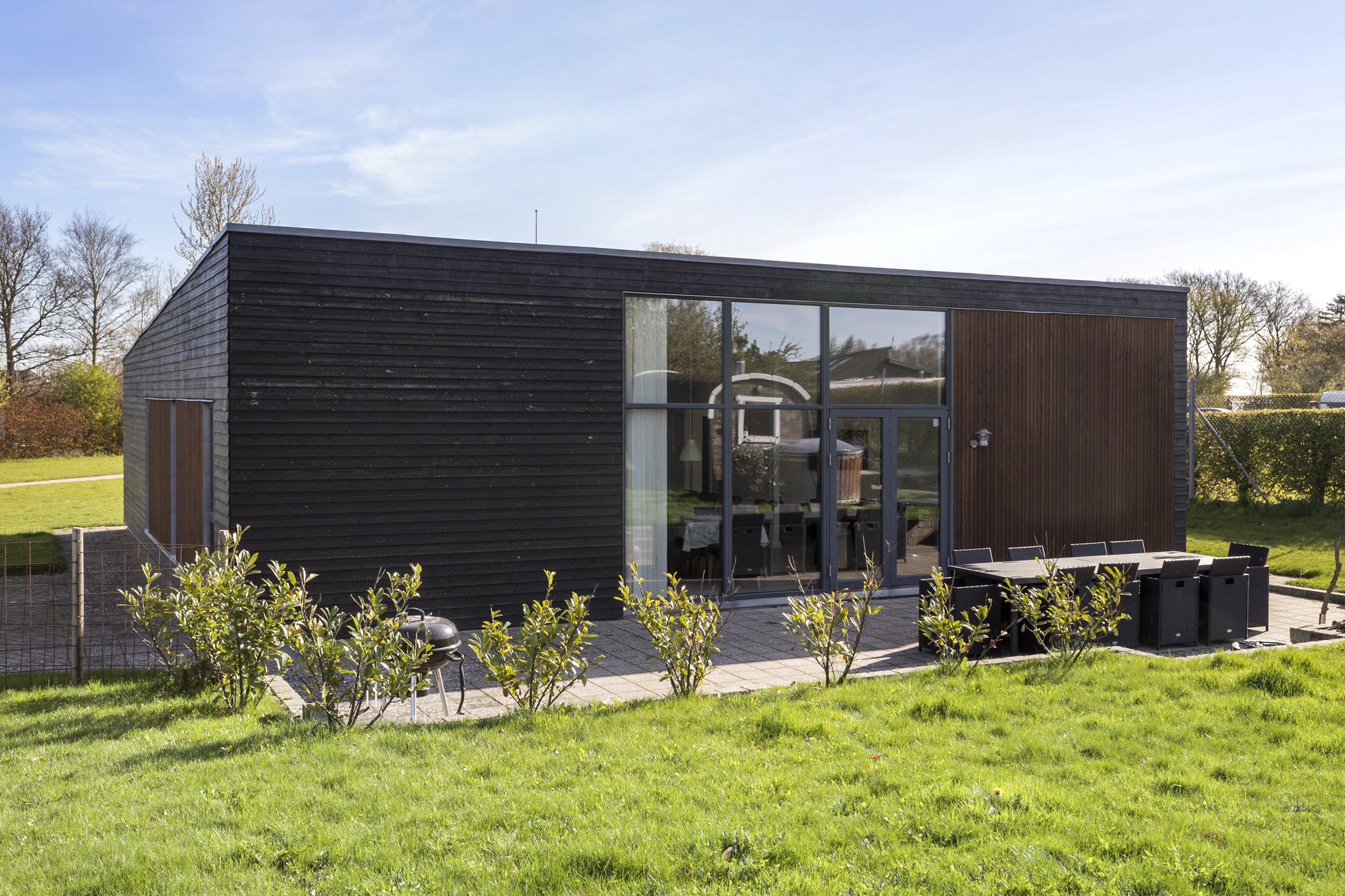 Fremhævet ejendommen billede i fuldskærmstilstand. Billede af Strandvænget 22, Saksild Str, 8300 Odder