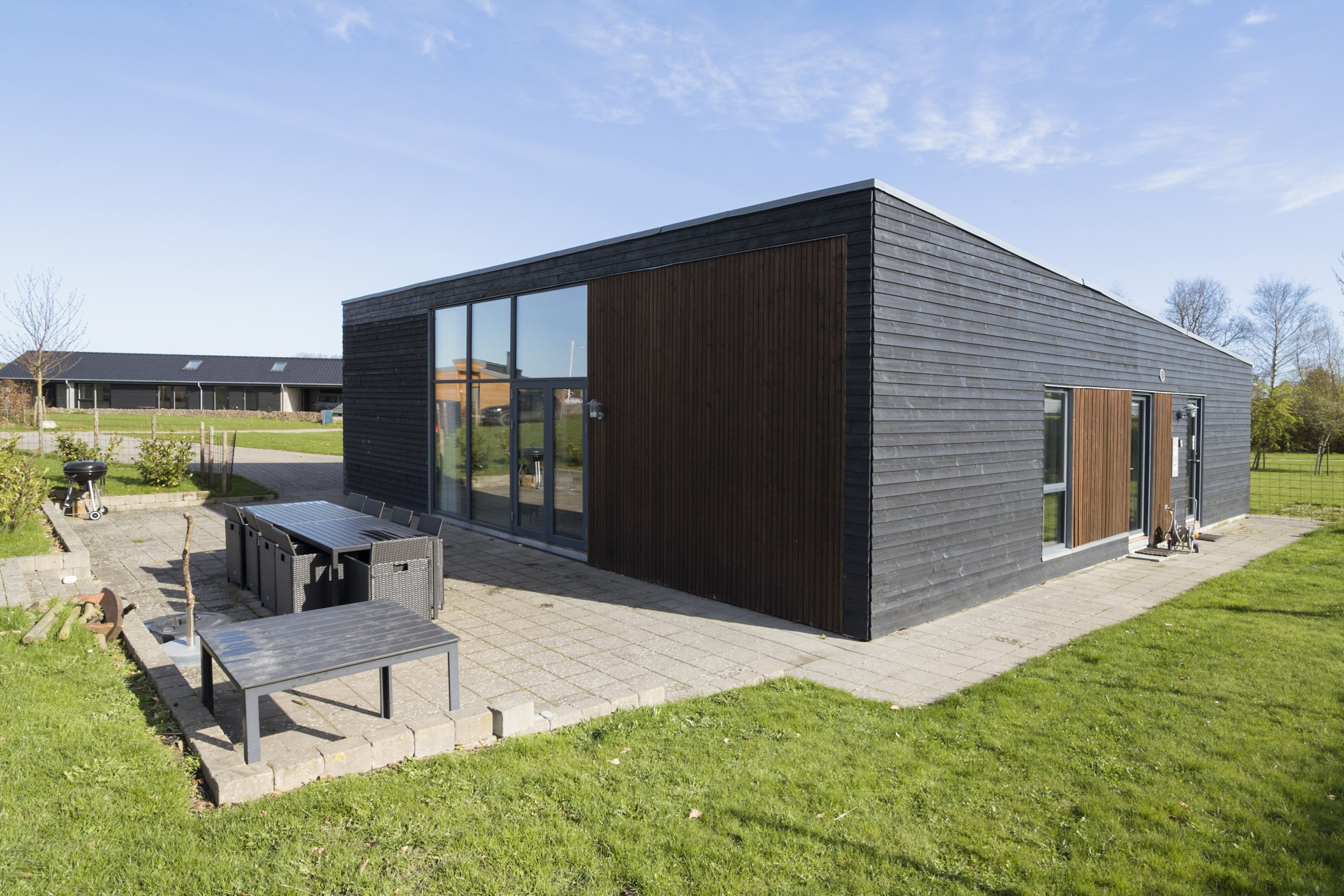 Miniaturebillede 1: ejendommen. Billede af Strandvænget 22, Saksild Str, 8300 Odder