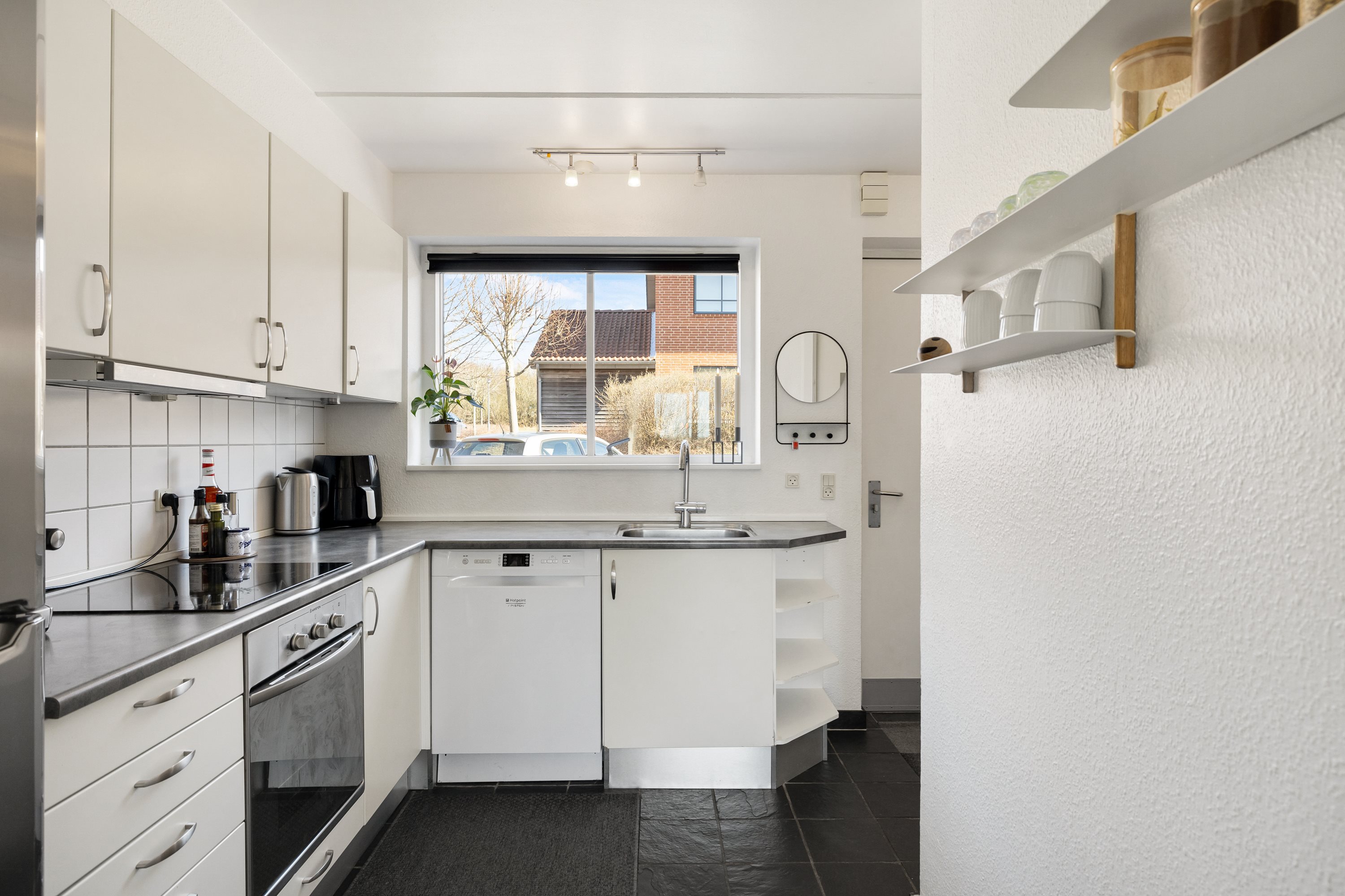 Fremhævet  billede i fuldskærmstilstand. Billede af Helenelyst 36, 8220 Brabrand