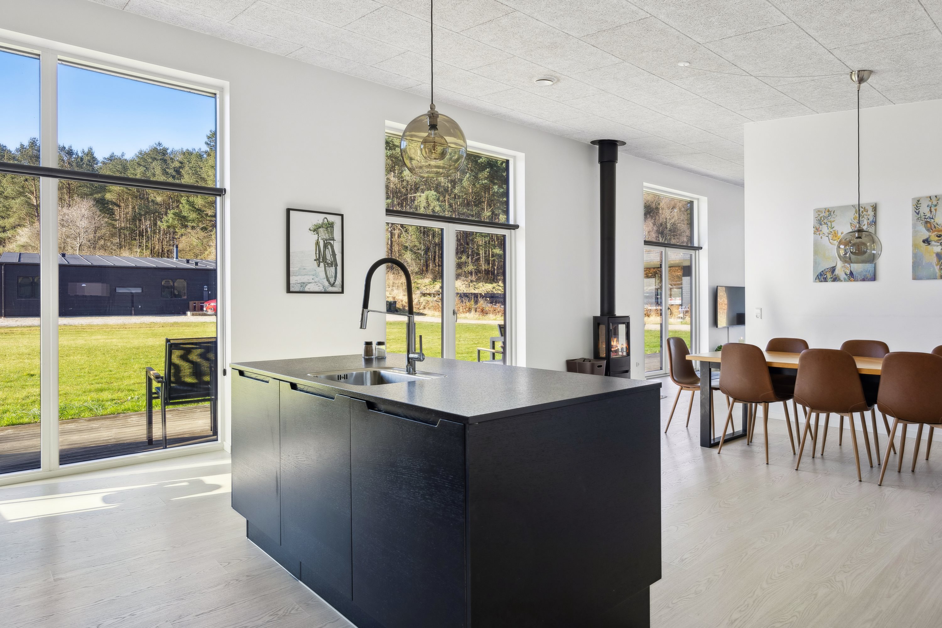 Fremhævet køkken billede i fuldskærmstilstand. Billede af Bækholmen 5A, Dråby, 8400 Ebeltoft