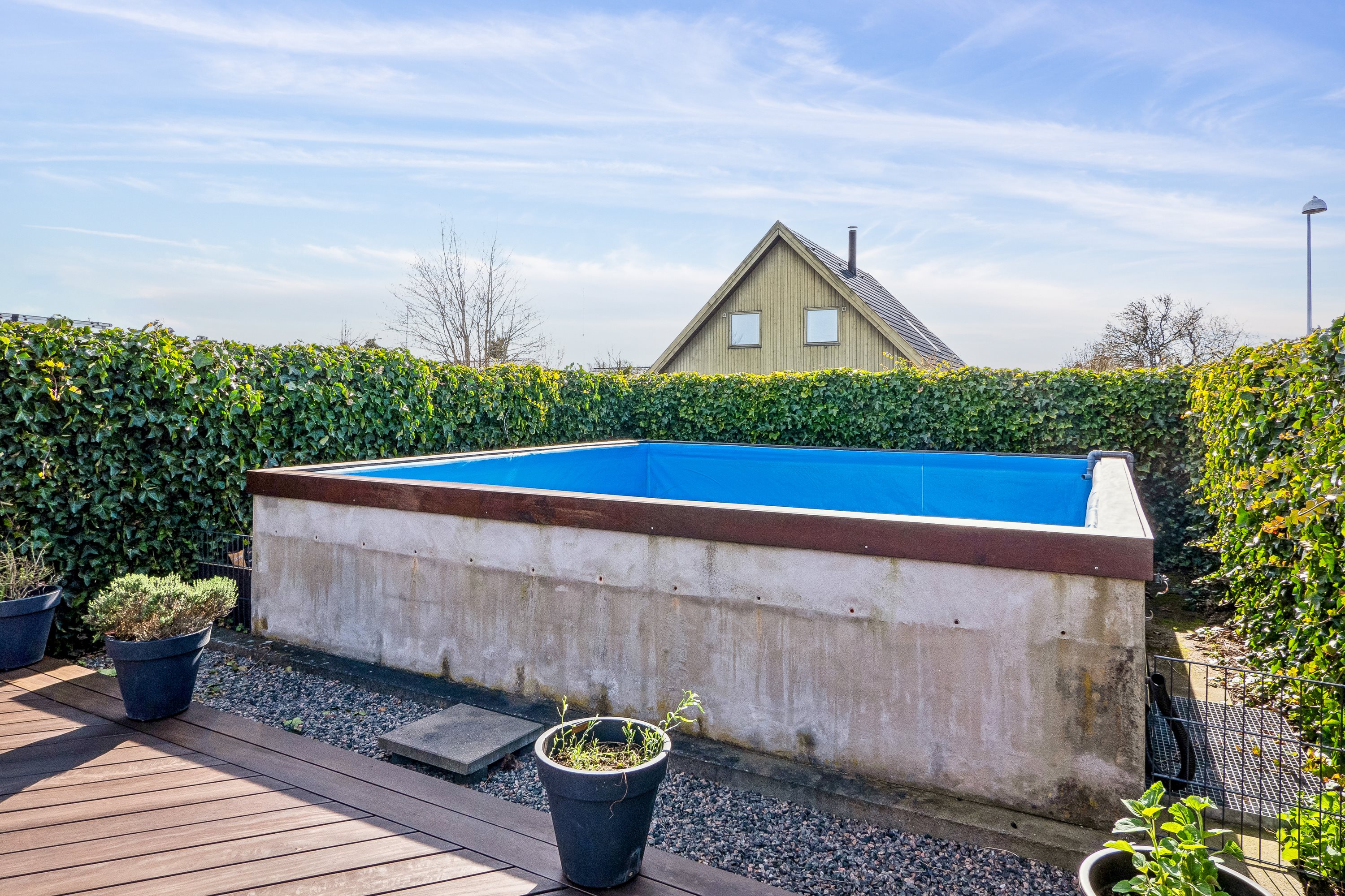 Fremhævet ejendom 1 billede i fuldskærmstilstand. Billede af Hyttebovej 10, 2660 Brøndby Strand