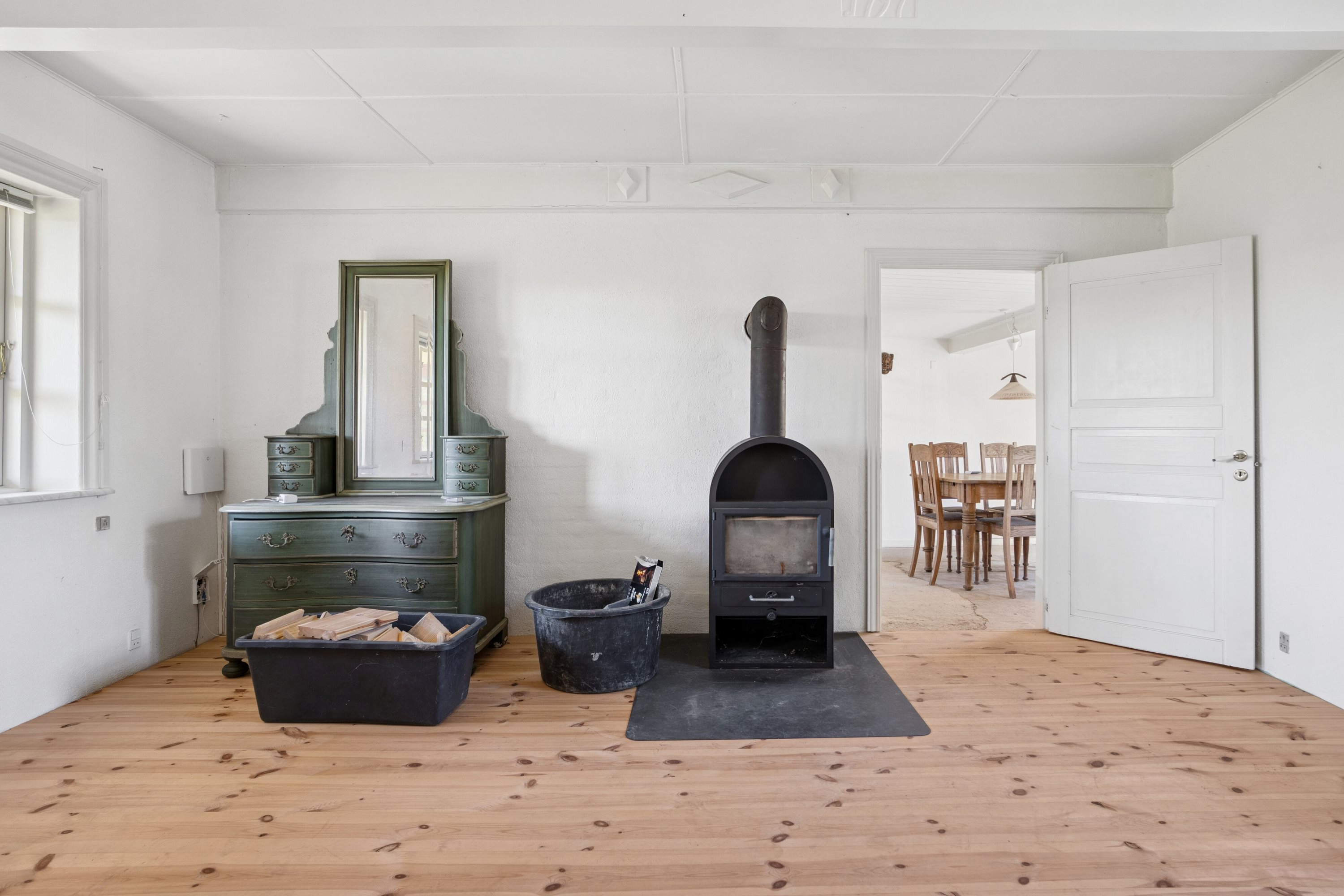 Fremhævet stue billede i fuldskærmstilstand. Billede af Doveroddevej 3, Dover, 7760 Hurup Thy