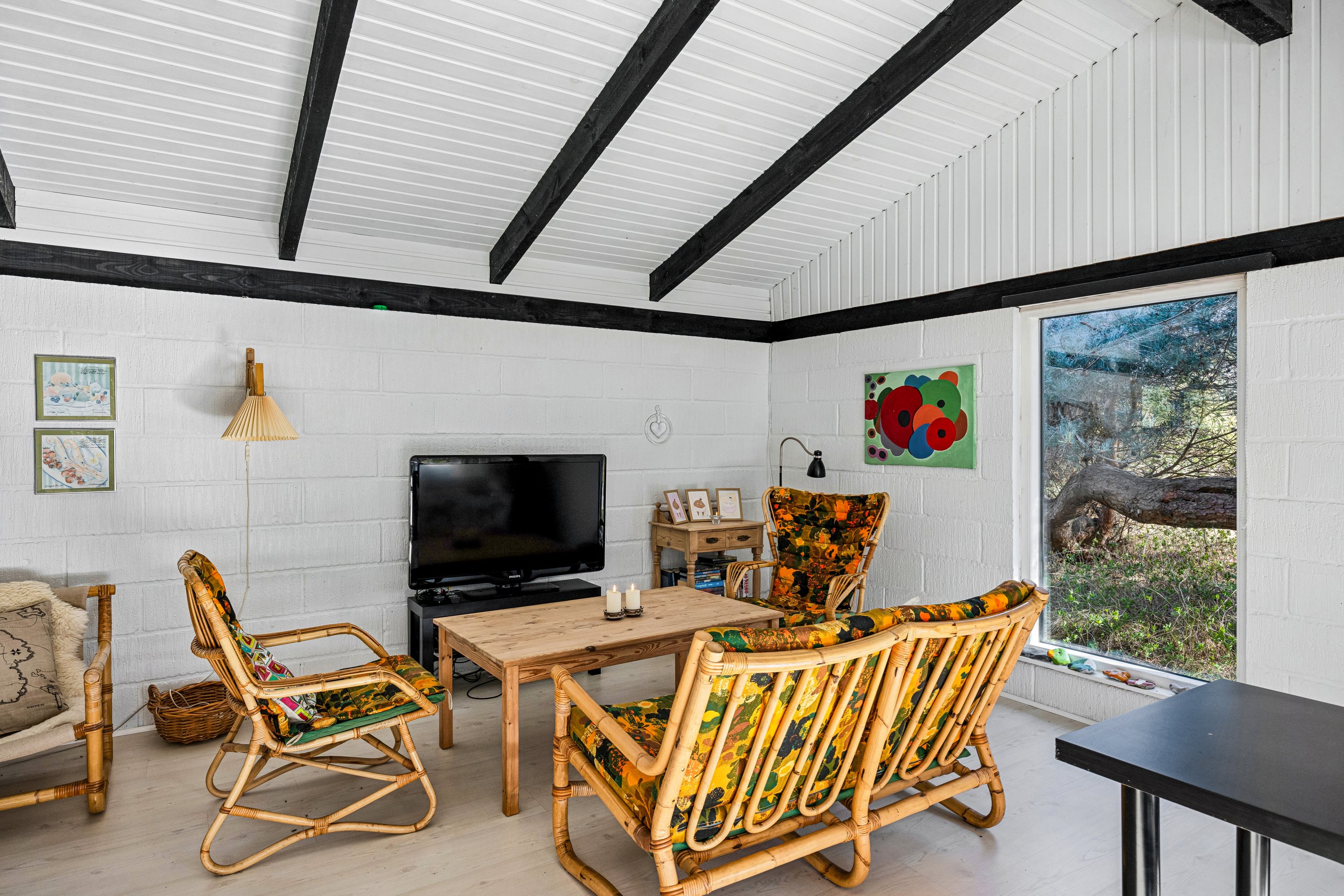 Fremhævet stue billede i fuldskærmstilstand. Billede af Øreflippen 42, Øer Strand, 8400 Ebeltoft