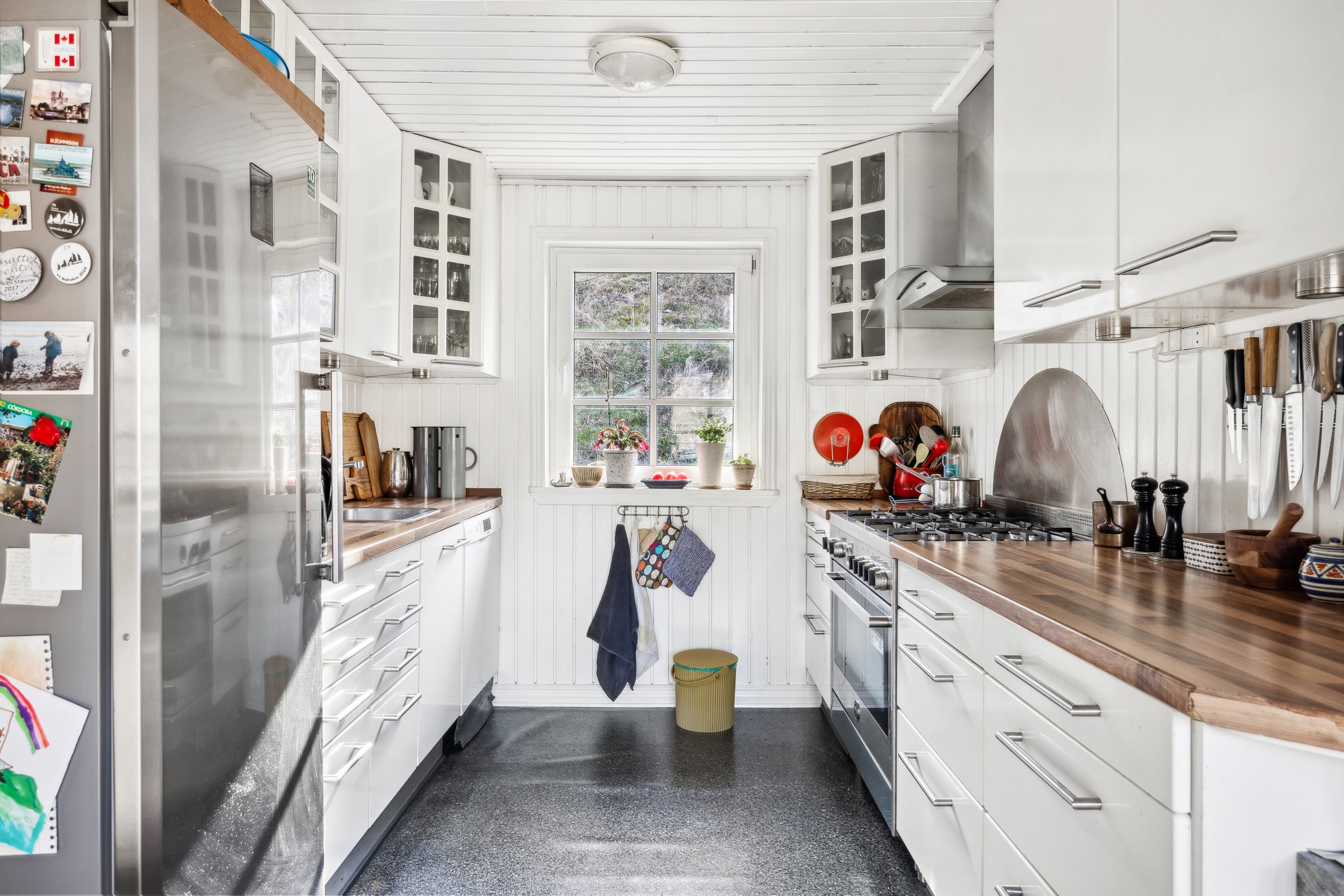 Fremhævet køkken billede i fuldskærmstilstand. Billede af Gærdesmuttevej 7, Skelhøje Plantage , 8400 Ebeltoft