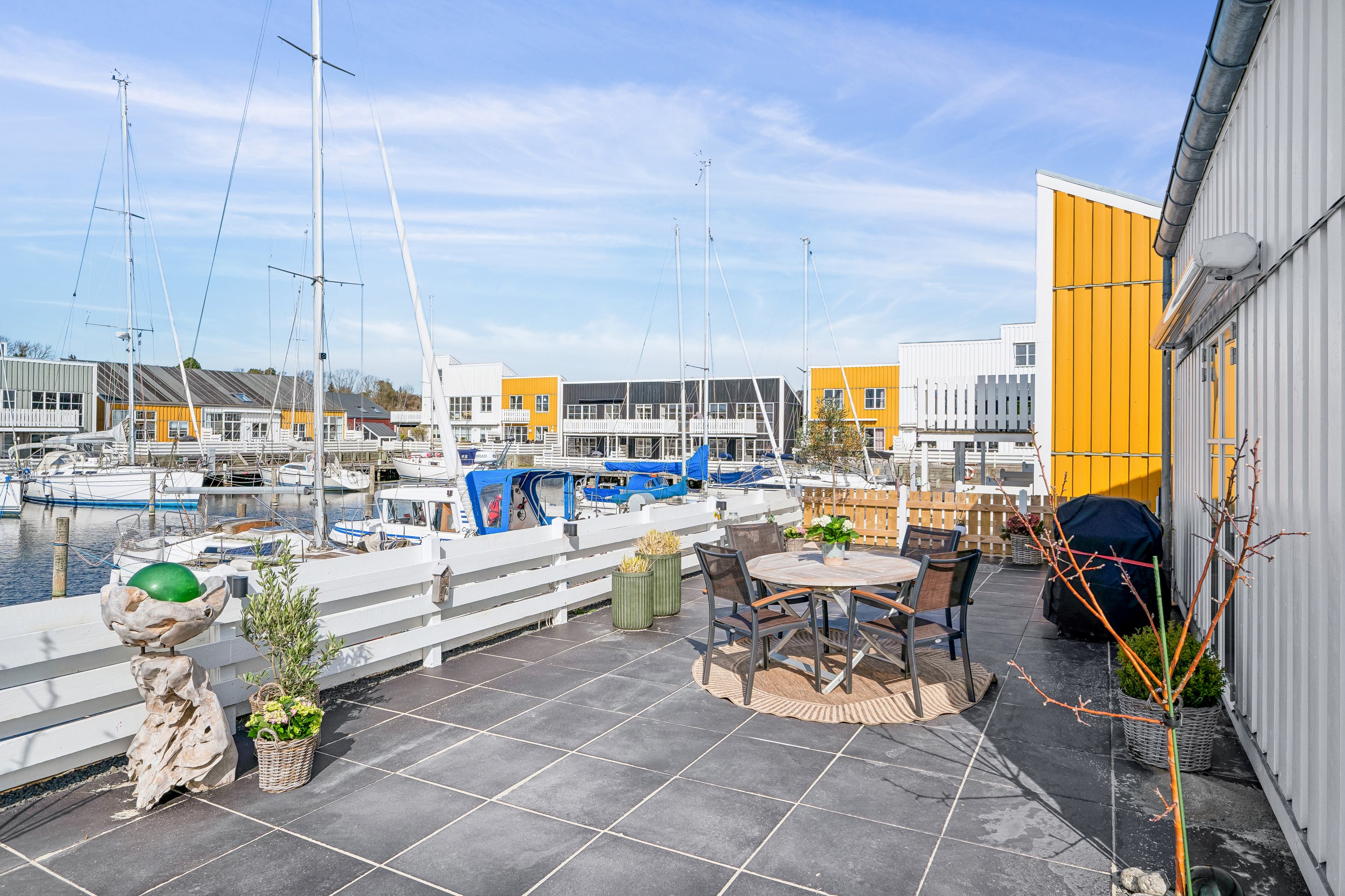 Fremhævet ejendom 1 billede i fuldskærmstilstand. Billede af Øerkrogvejen 2, 619., 8400 Ebeltoft